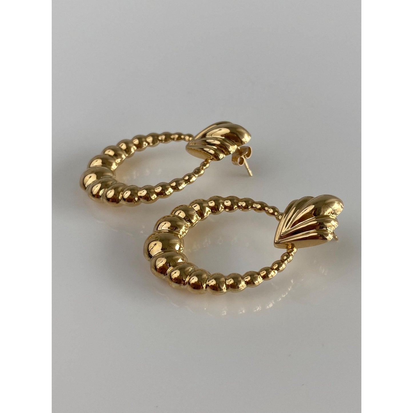 Vintage 14k Yellow Gold Fluted Scalloped Hoop Dangle Stud Earrings