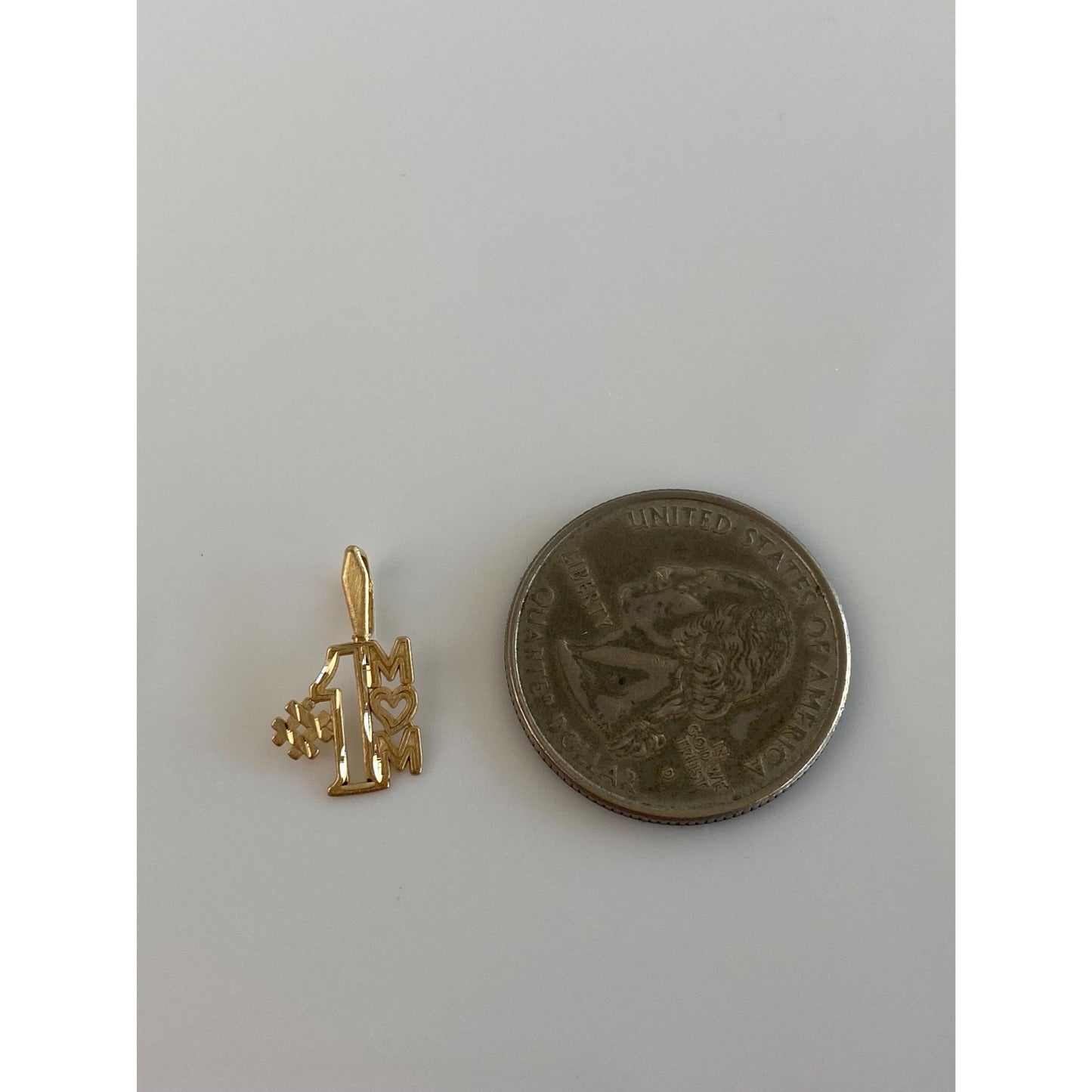 Vintage Solid 14k Yellow Gold '#1 Mom' Charm