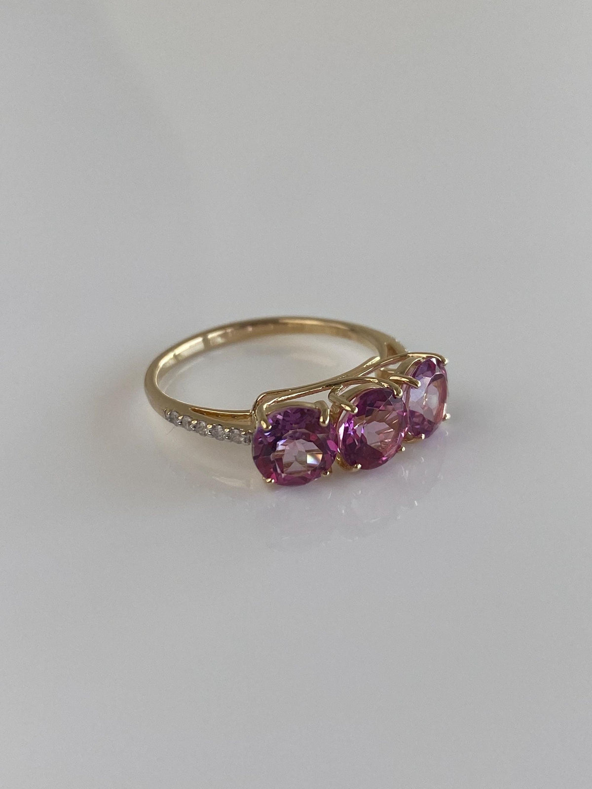 Vintage Solid 14k Yellow Gold Pink Sapphire Diamond Row Ring - Size 7