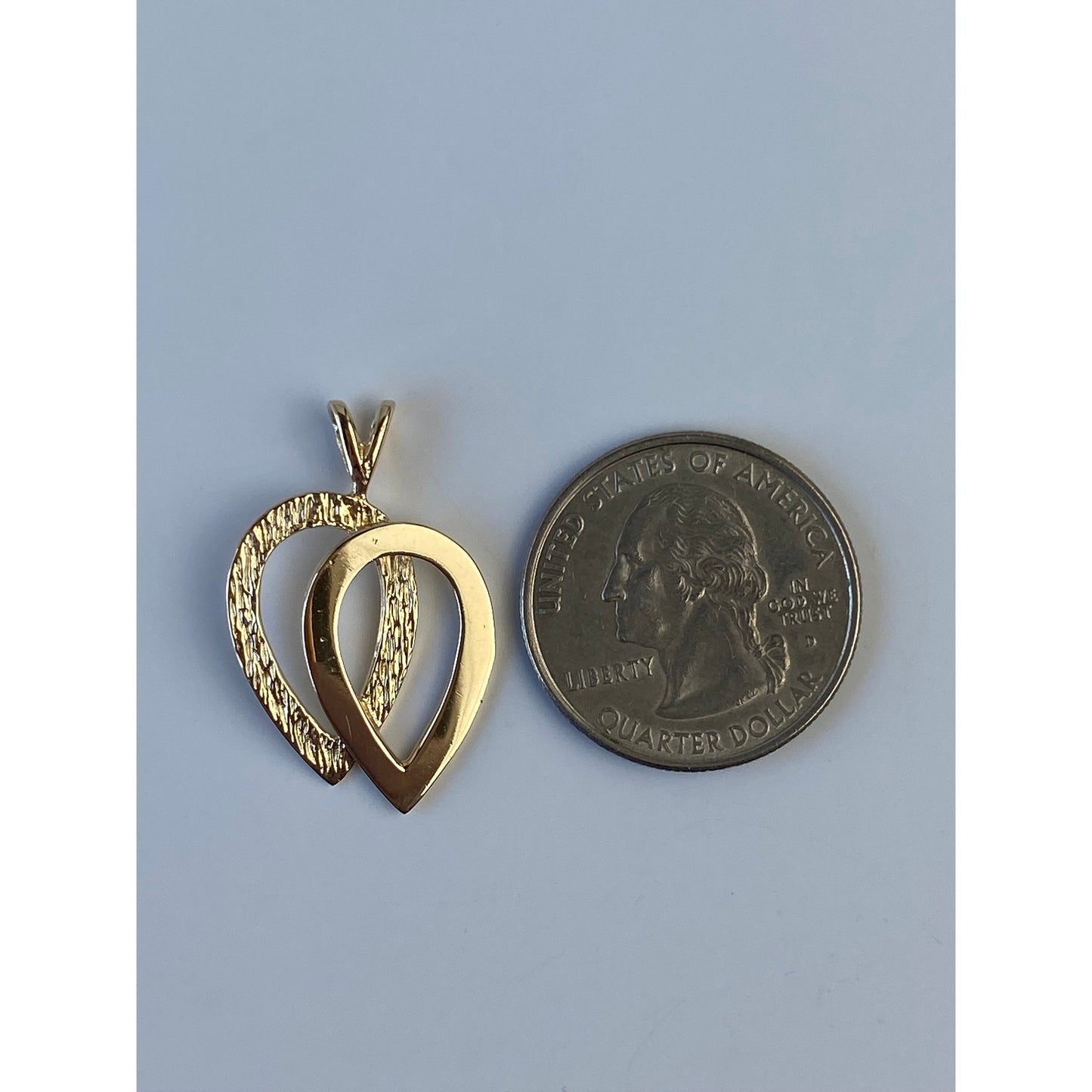 Vintage Solid 14k Yellow Gold Textured Double Teardrop Charm