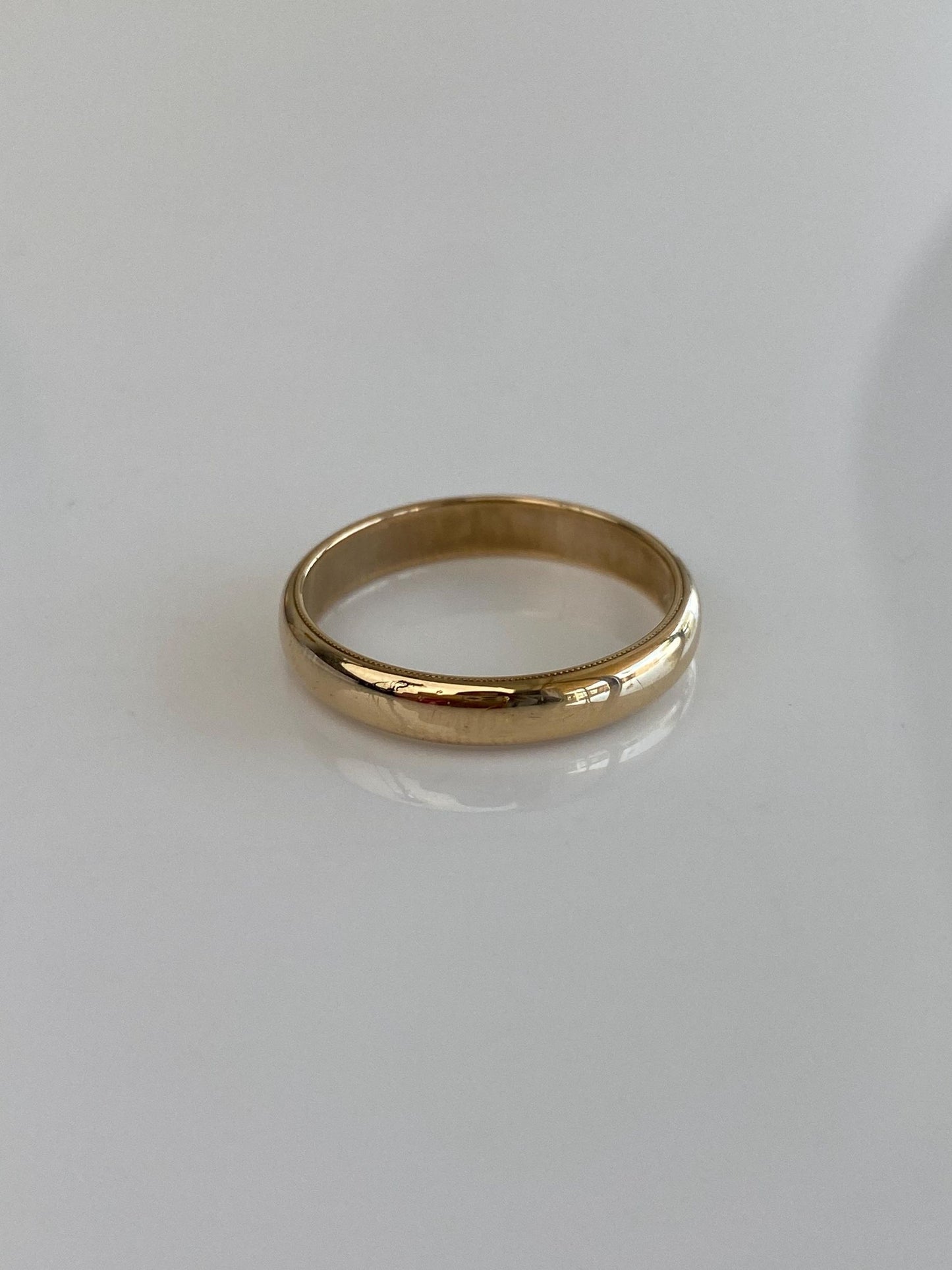 Vintage Solid 14k Yellow Gold Ring Band - Size 9.5