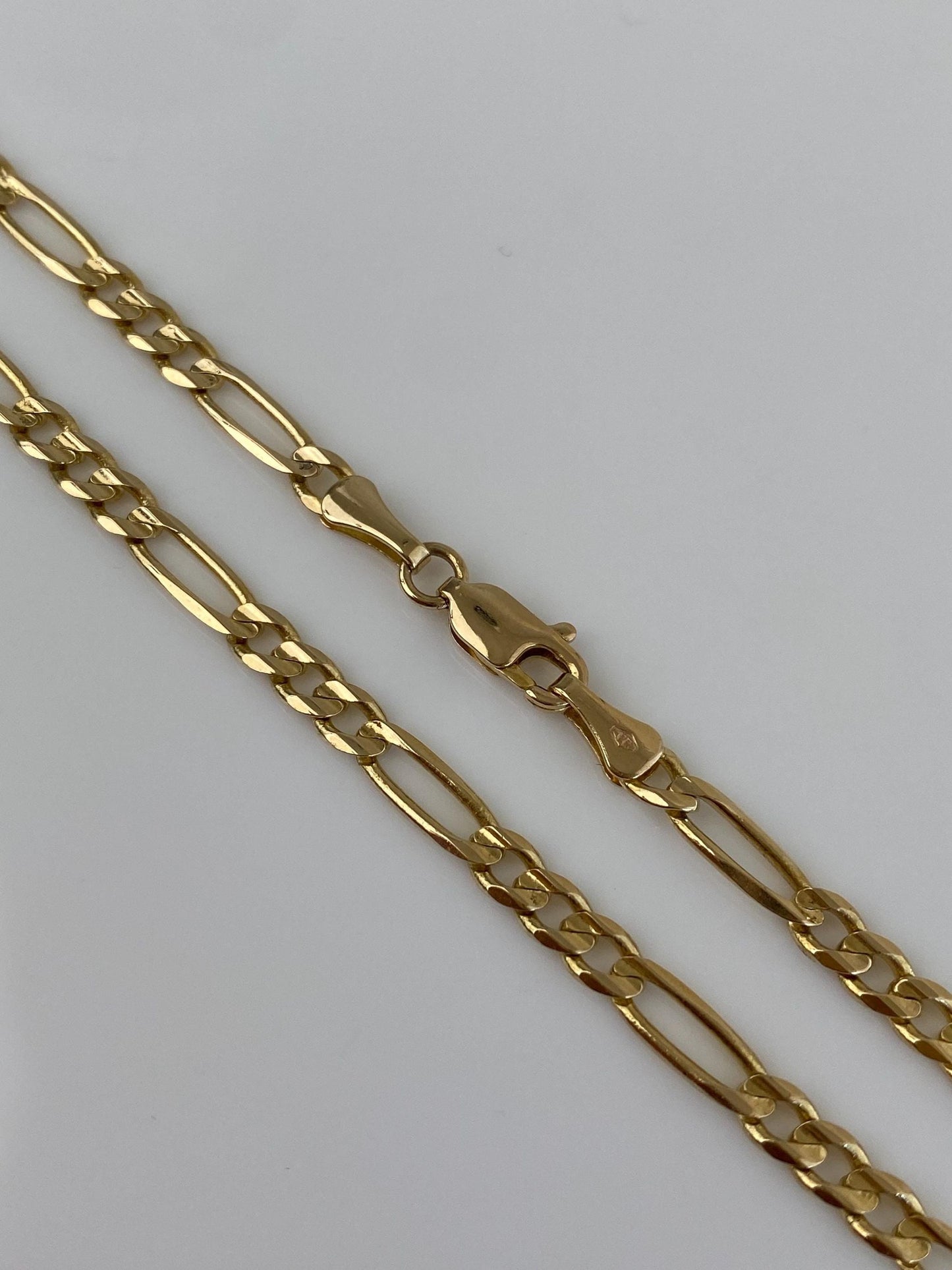 Vintage Solid 14k Yellow Gold Figaro Chain Necklace - 18 inches