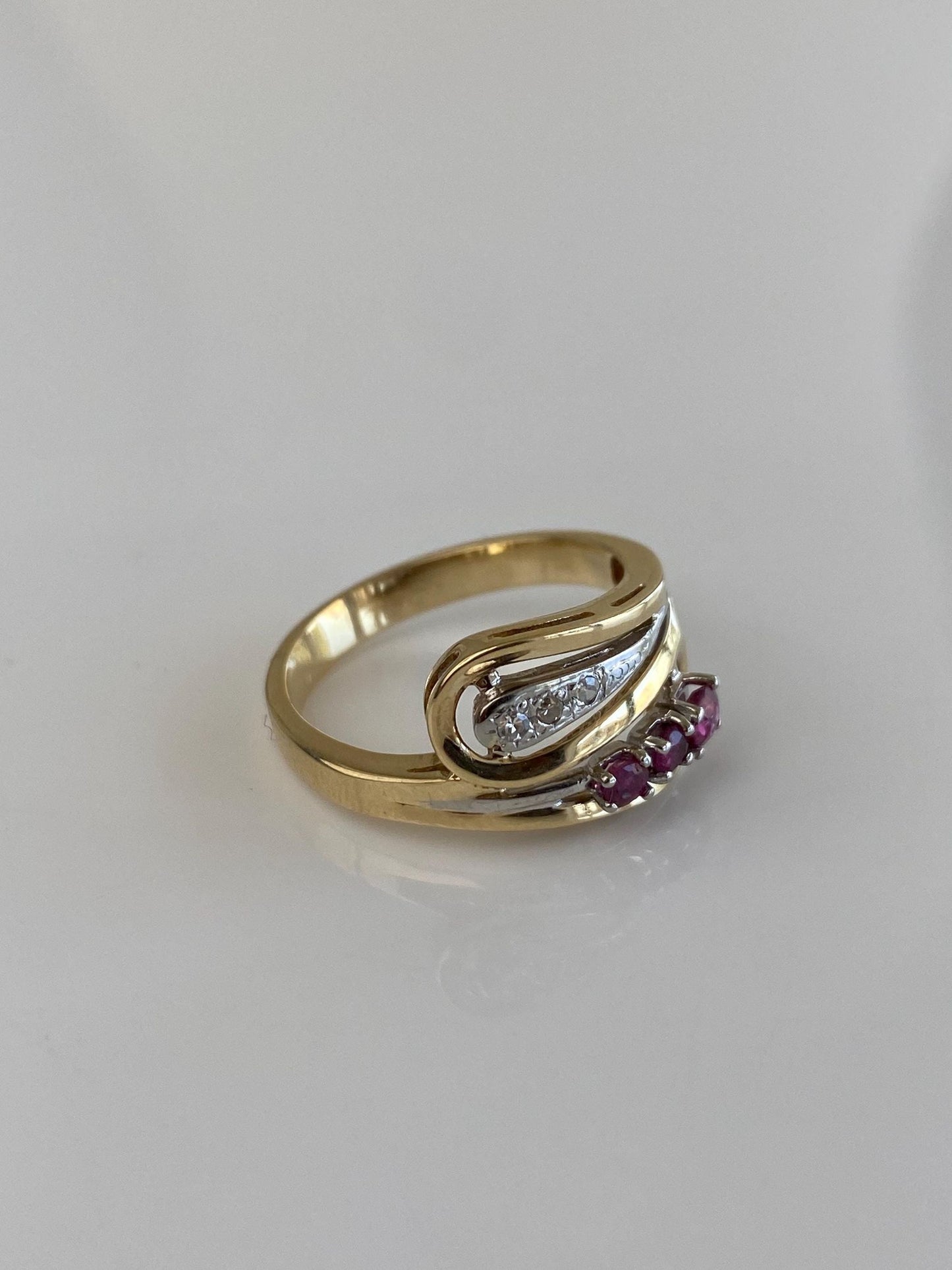 Vintage Solid 14k White & Yellow Gold Diamond Pink Sapphire Wrap Ring - Size 6.5