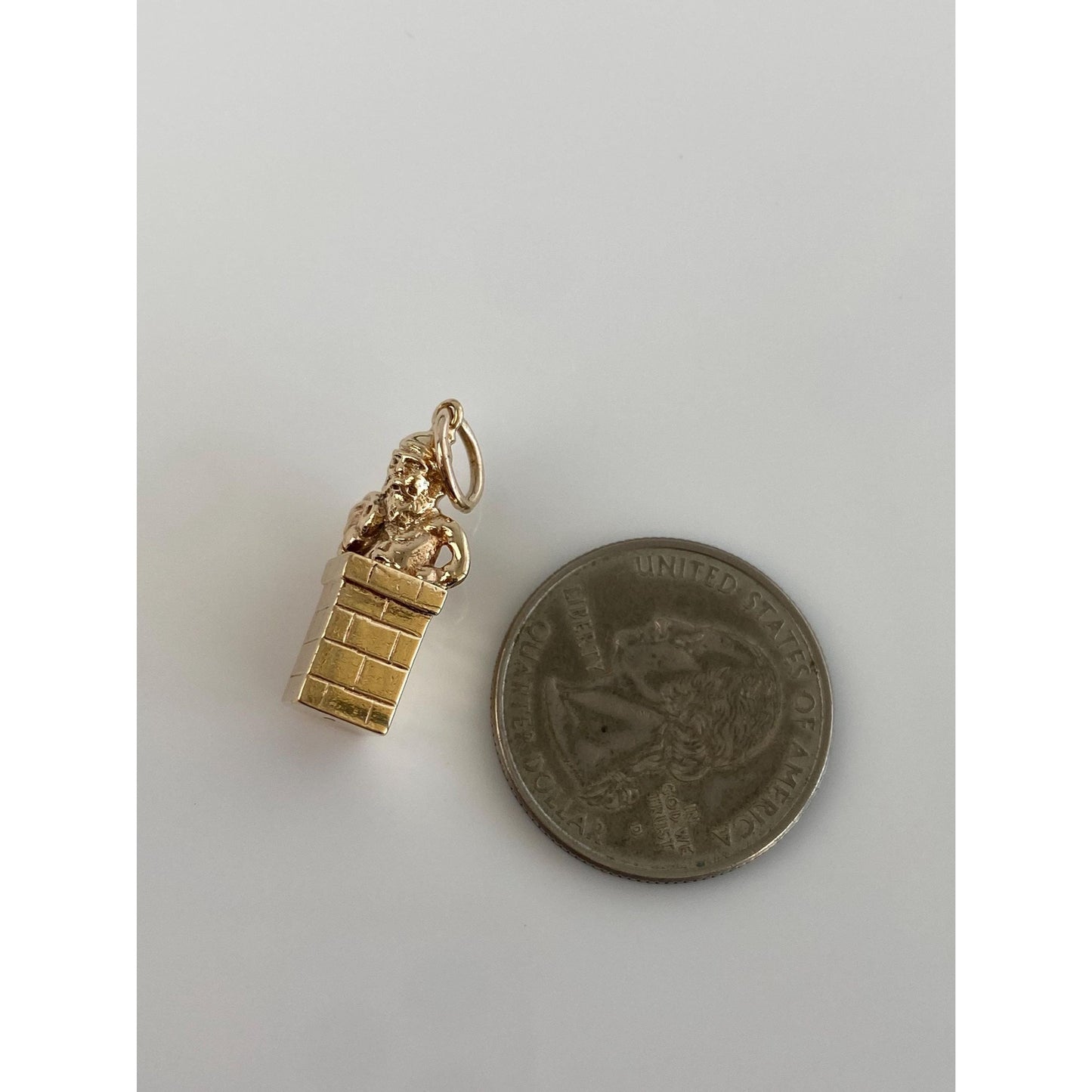 Vintage Solid 14k Yellow Gold Santa Chimney Charm