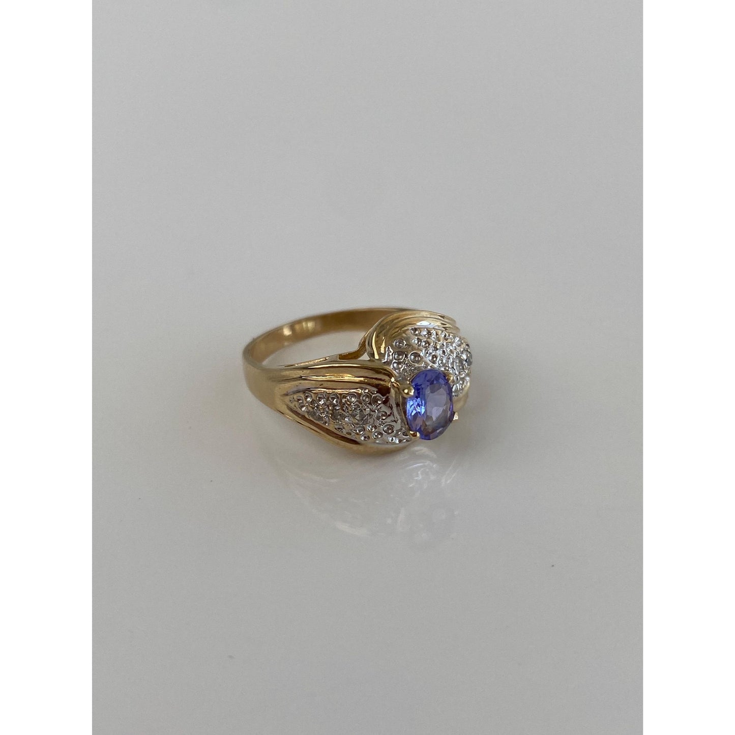 Solid 14k White & Yellow Gold Diamond Tanzanite Ring - Size 5.75