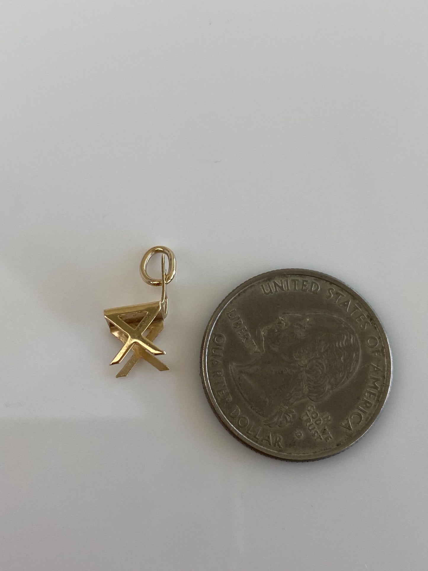 Vintage Solid 10k Yellow Gold Directors Chair Charm