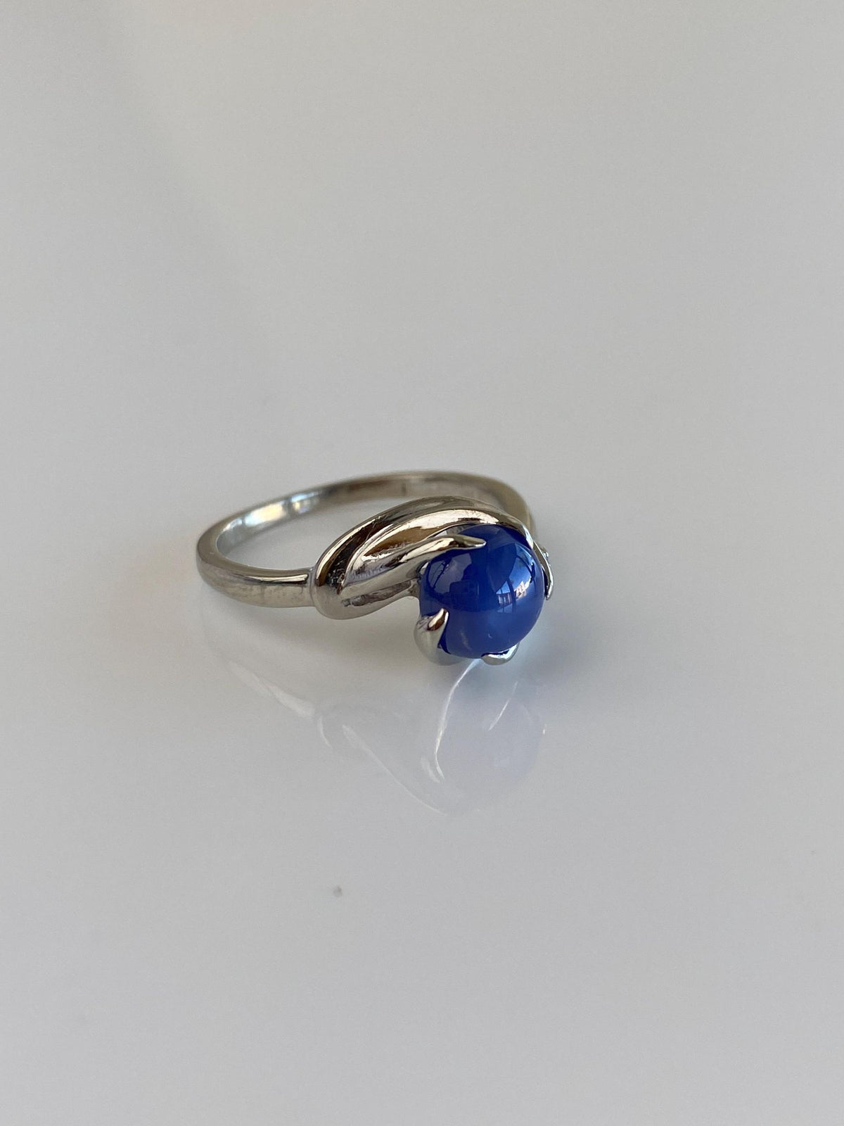 Vintage Solid 10k White Gold Clear Sapphire Blue Star Sapphire Ring - Size 5.25