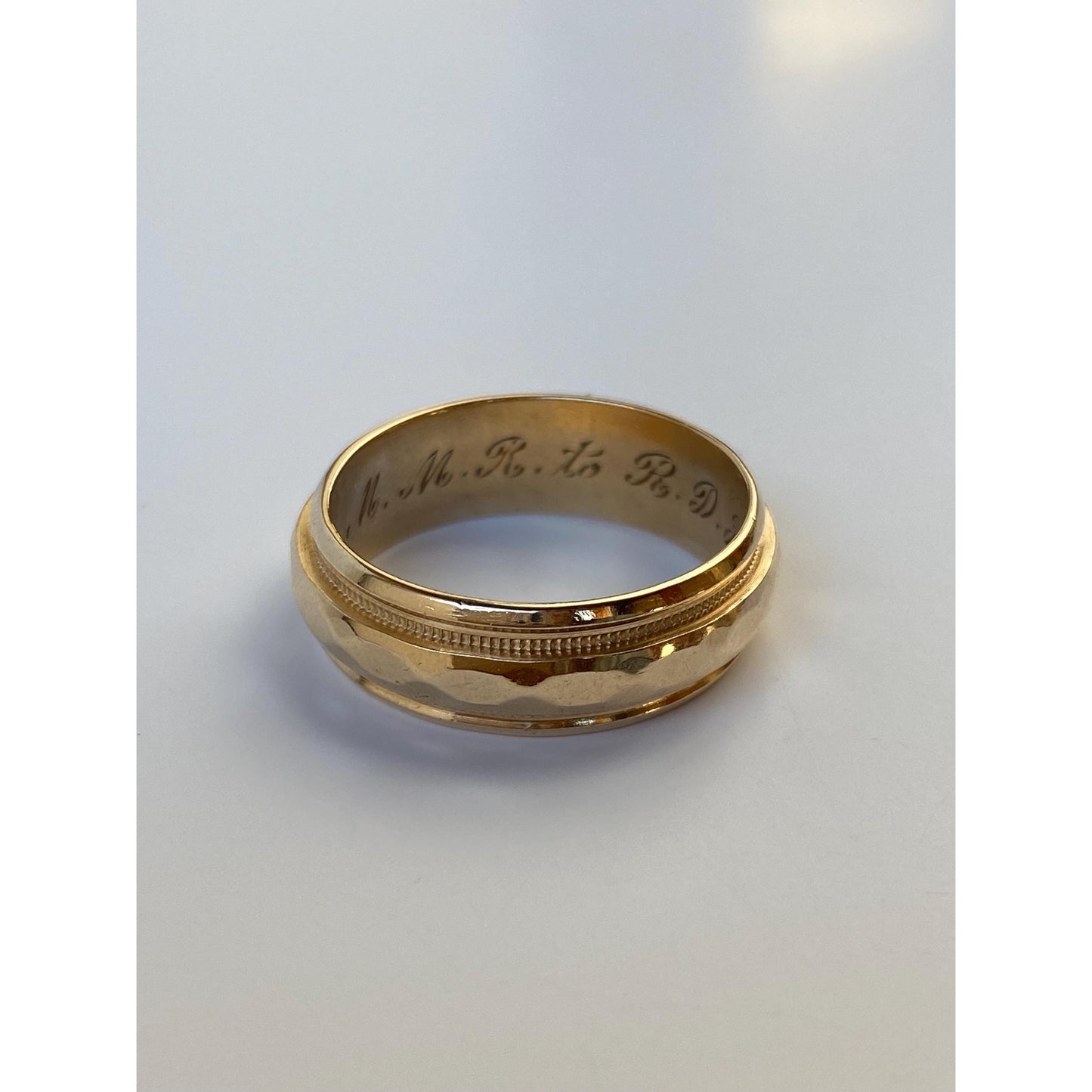 Vintage Solid 14k Yellow Gold Miligrain Faceted Ring Band - Size 9.5