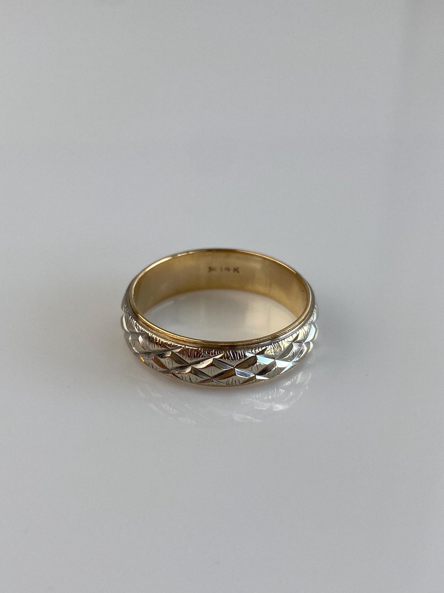 Vintage Solid 14k White & Yellow Gold Quilted Texture Ring Band - Size 9.25