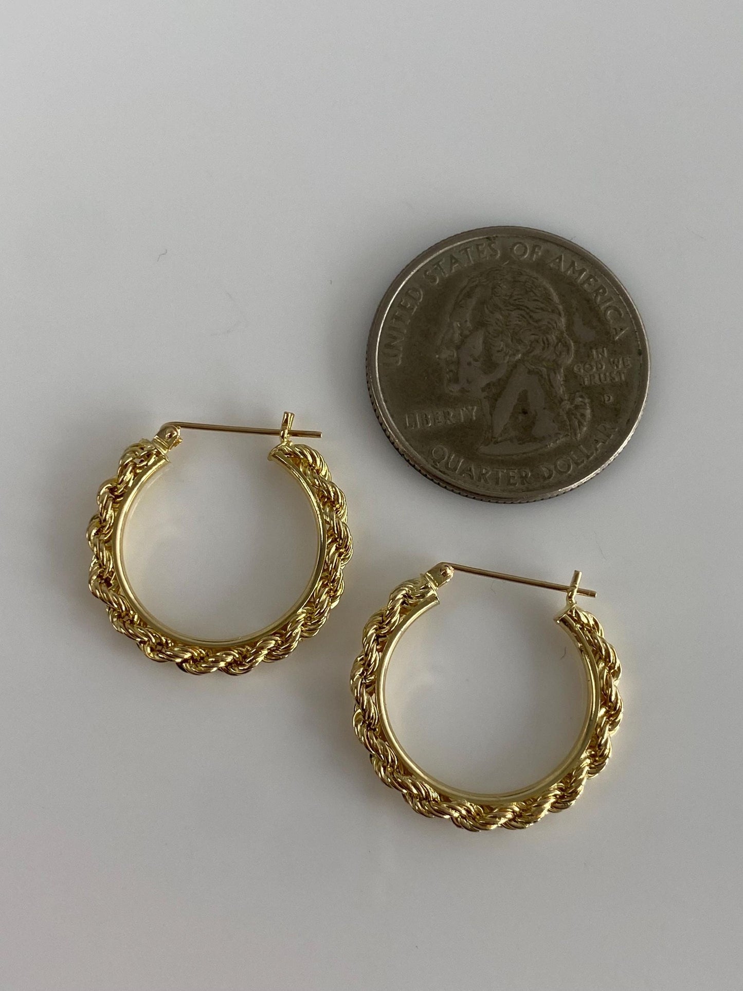 Vintage 14k Yellow Gold Rope Twist Hoop Earrings