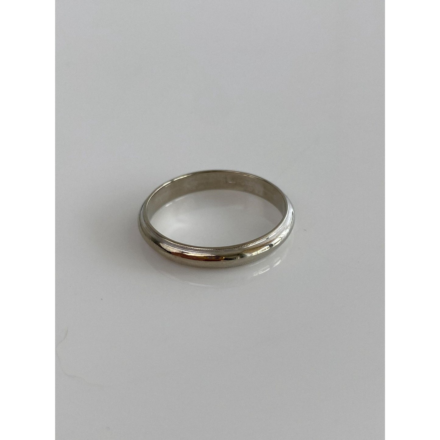 Vintage Solid 14k White Gold Milgrain Ring Band - Size 9.75