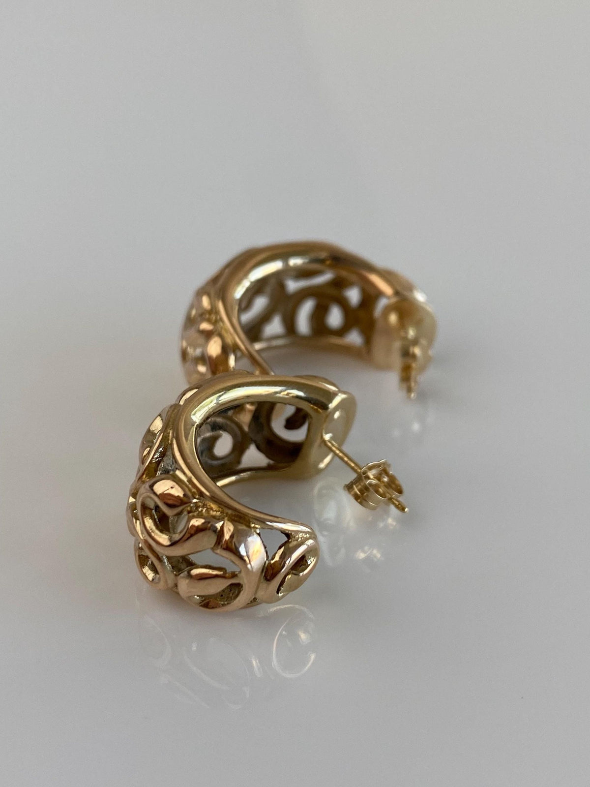 Vintage Solid 14k Rosey Gold Scroll Open Work Drop Stud Earrings