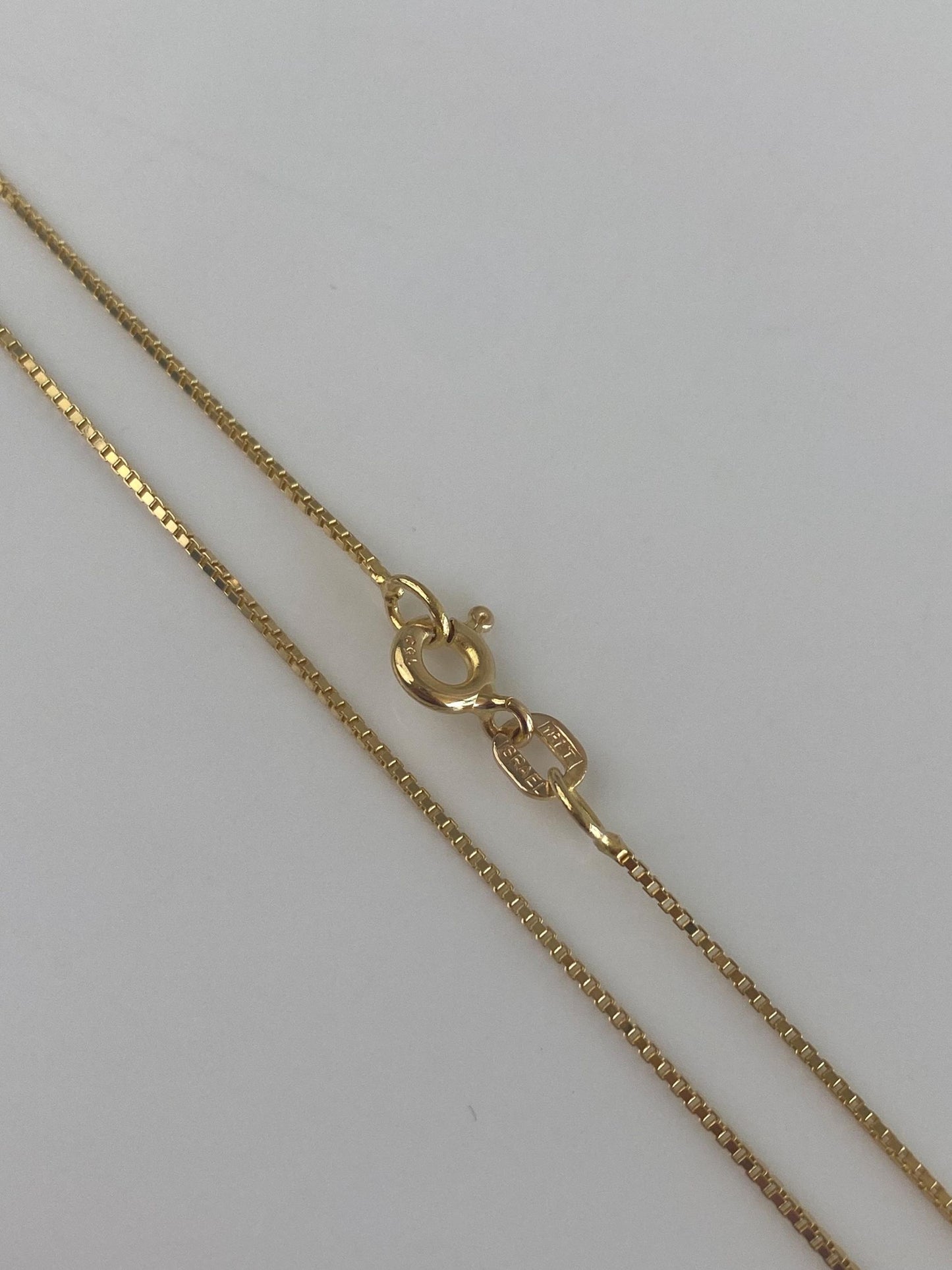 Vintage Solid 18k Yellow Gold Box Chain Necklace - 17.75 inches