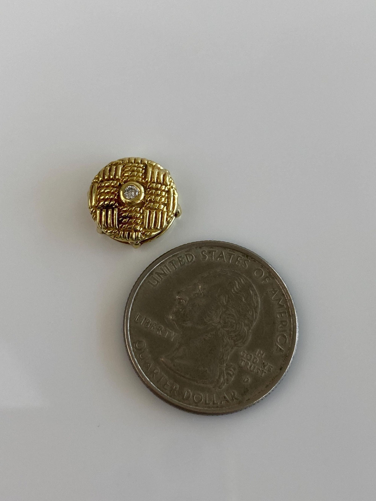 Vintage Solid 18k Yellow Gold Diamond Basketweave Slide Charm