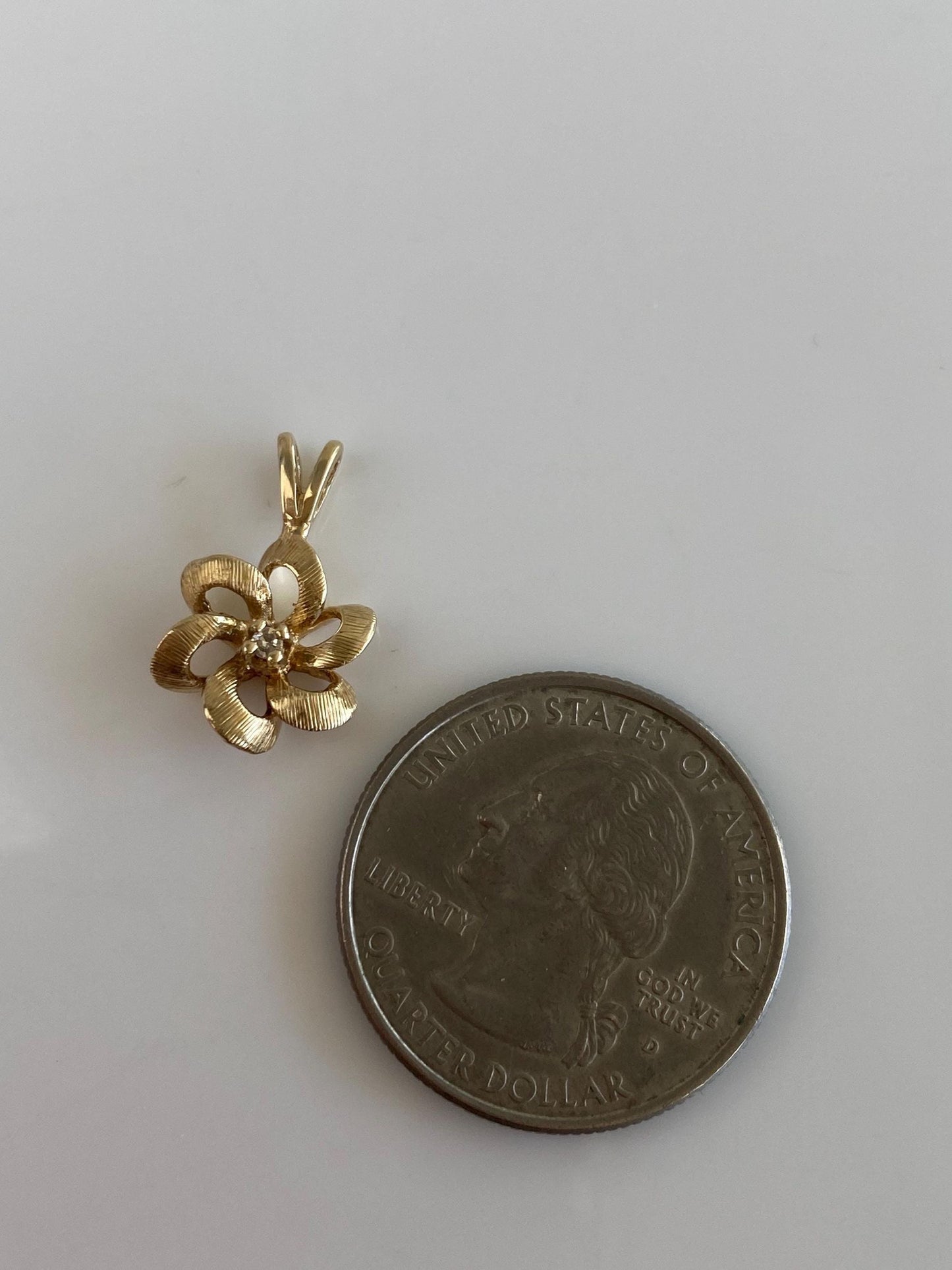 Vintage Solid 14k Yellow Gold Diamond Flower Charm
