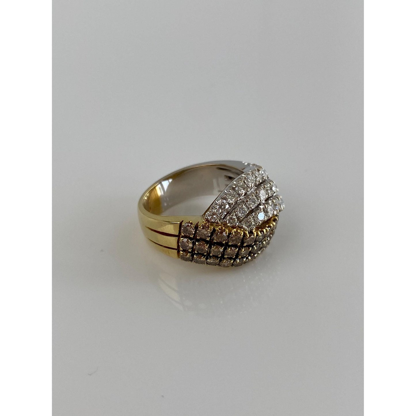 Vintage Solid 18k Yellow Gold Clear & Brown Diamond Ring Band - Size 7.25