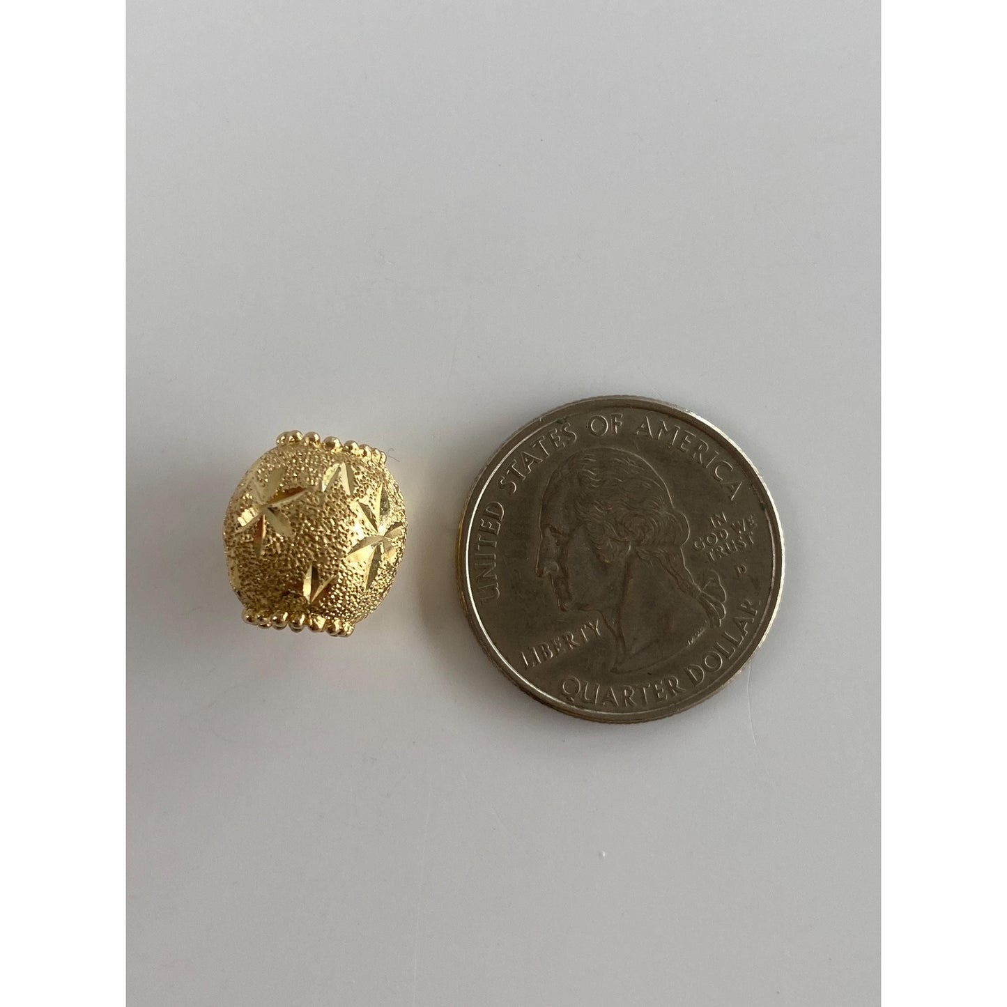 Vintage Solid 14k Yellow Gold Diamond Cut Bead