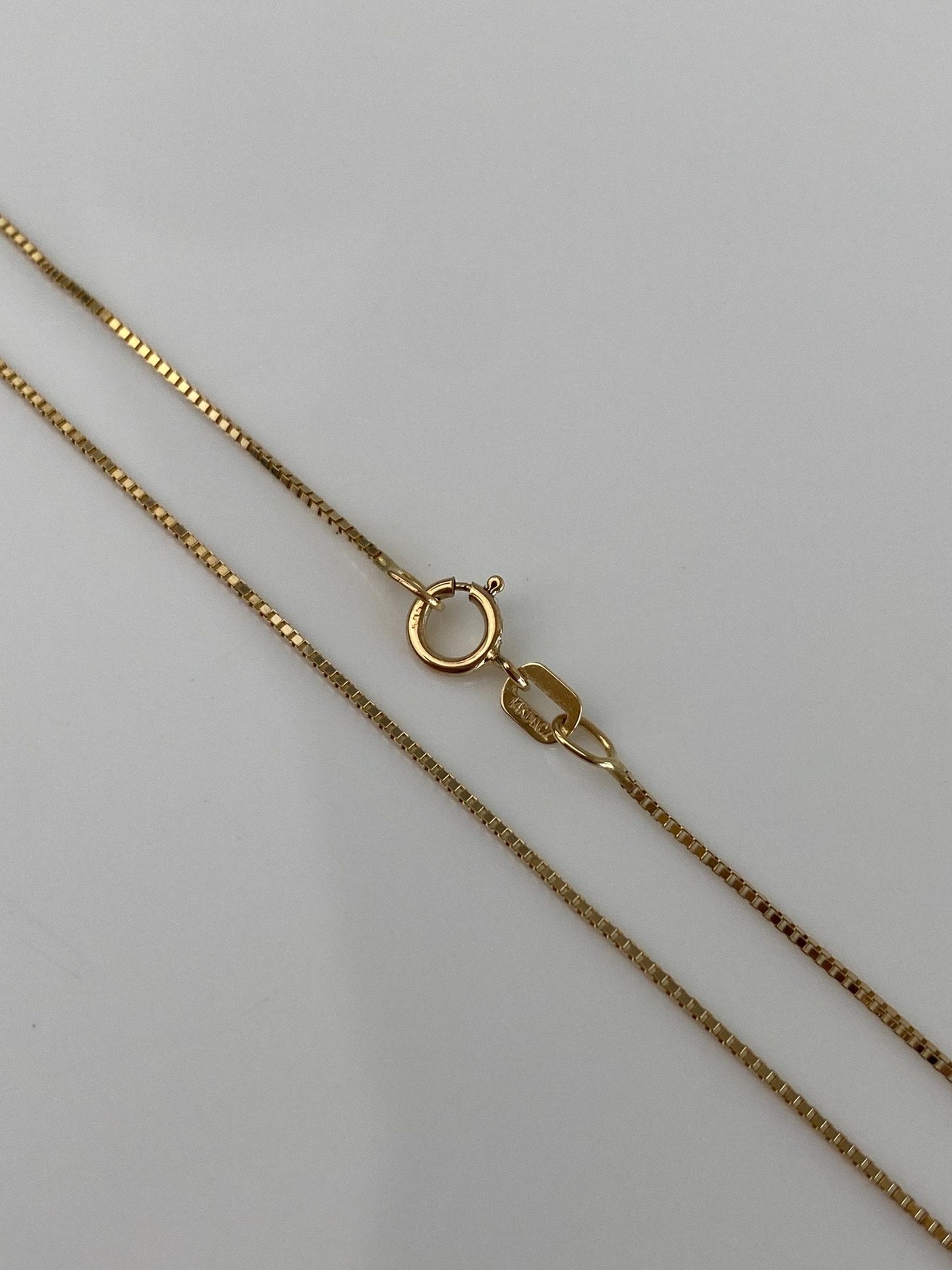 Vintage Solid 14k Yellow Gold Dainty Box Chain Necklace - 18 inches