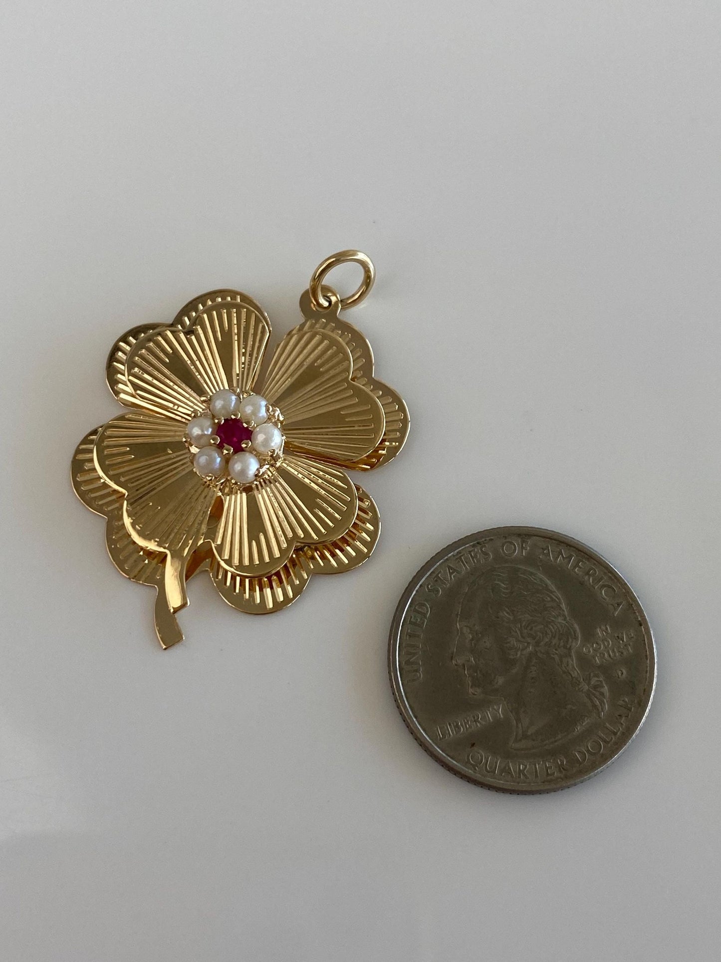 Vintage Solid 14k Yellow Gold Pink Sapphire Seed Pearl Halo Engine Turned Clover Charm