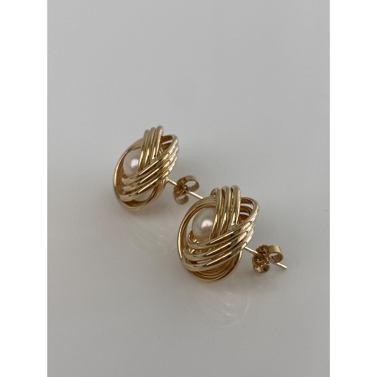 Vintage 14k Yellow Gold Pearl Knot Stud Earrings