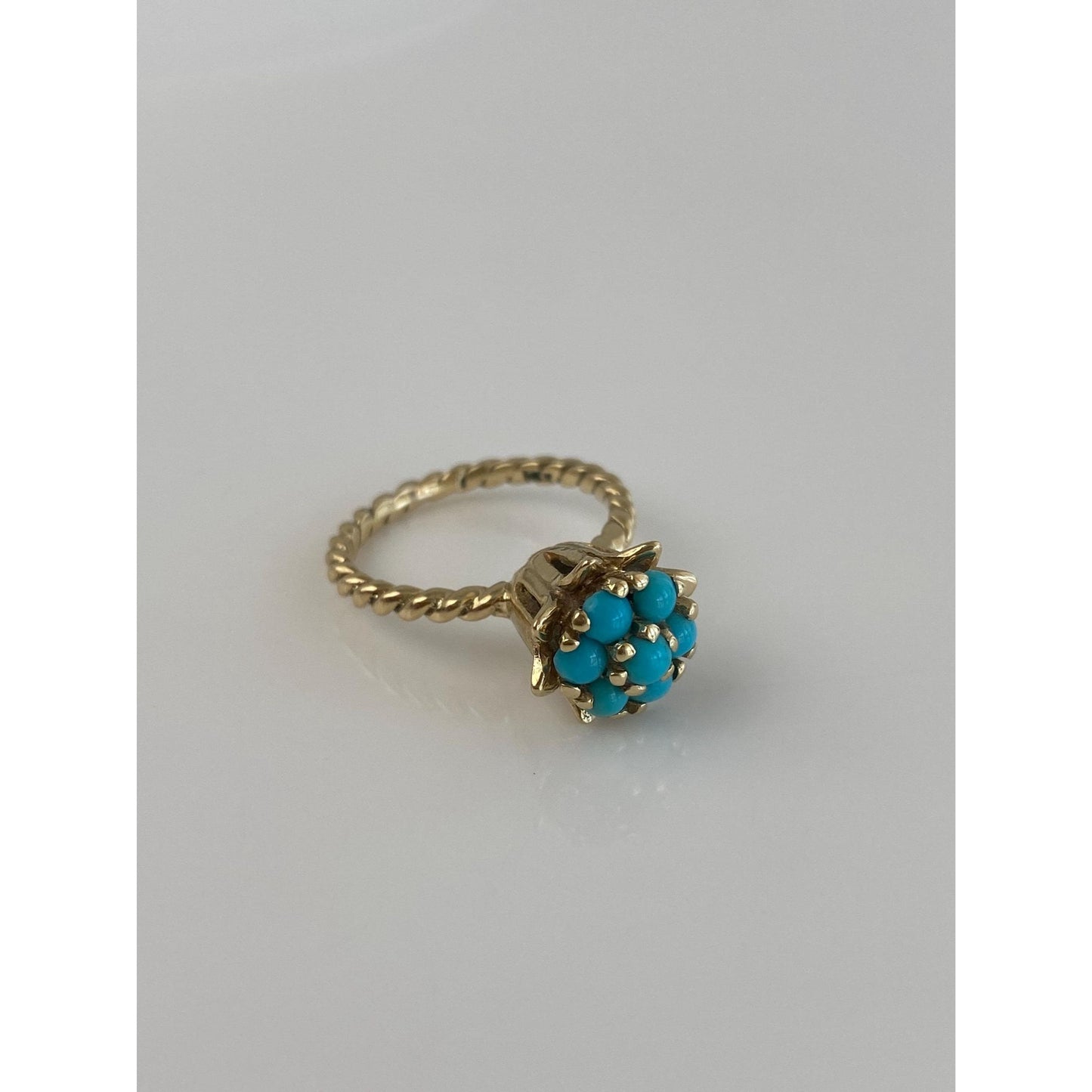 Vintage Solid 14k Yellow Gold Turquoise Flower Ring - Size 5.25