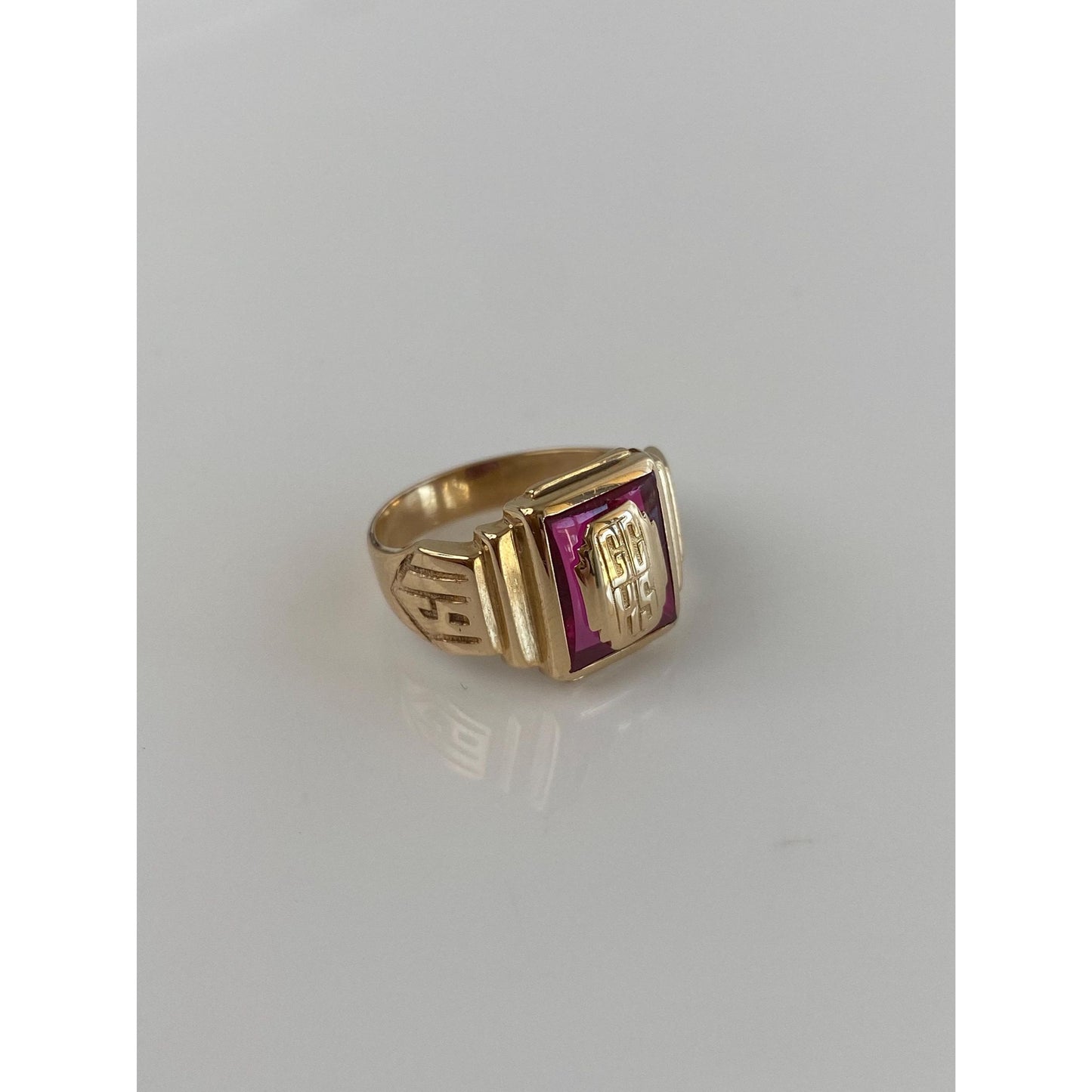 Vintage Solid 10k Yellow Gold Pink Sapphire 1938 Class Ring - Size 6.25
