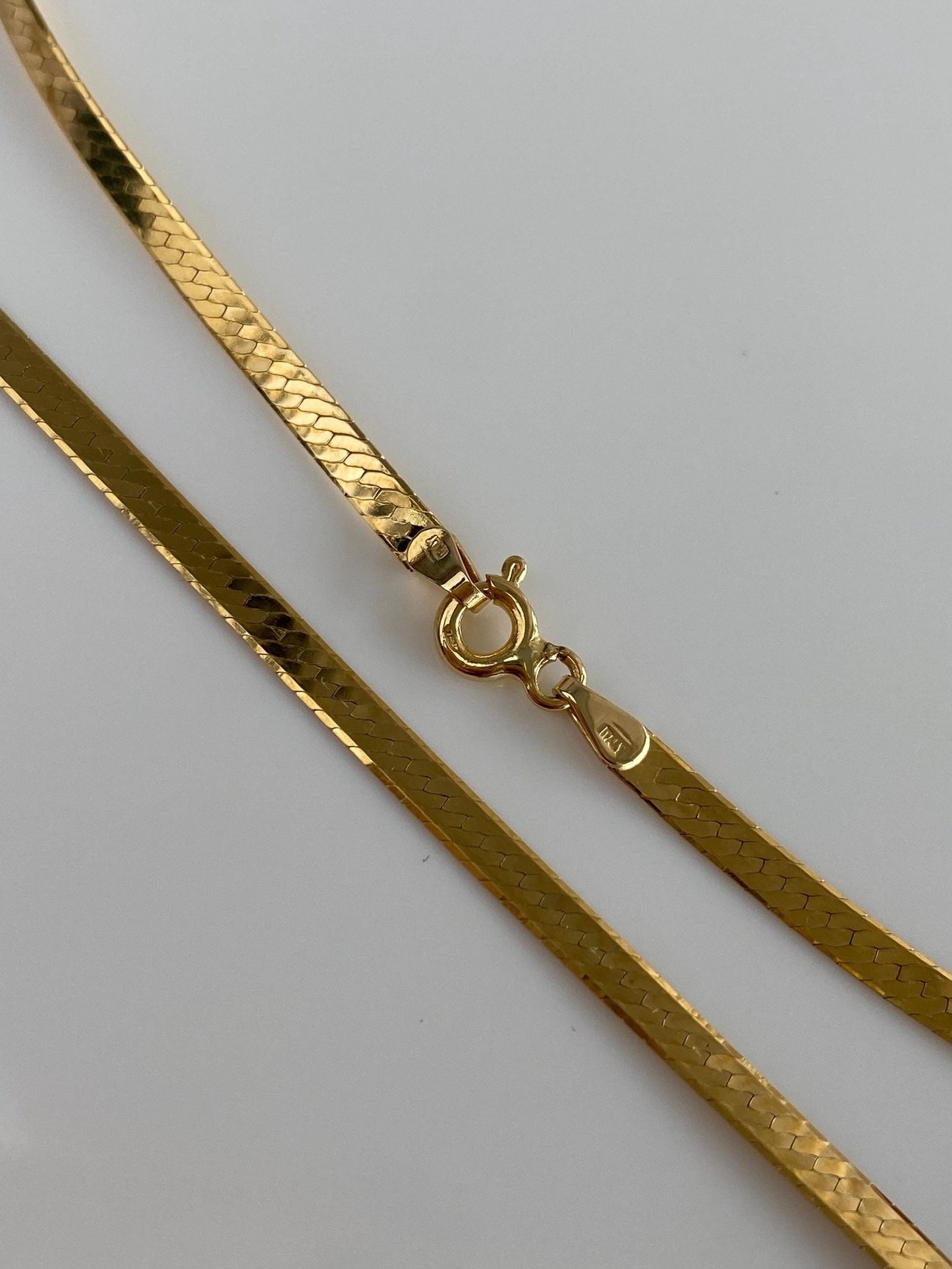 Solid 18k Yellow Gold Herringbone Chain Necklace - 20 inches
