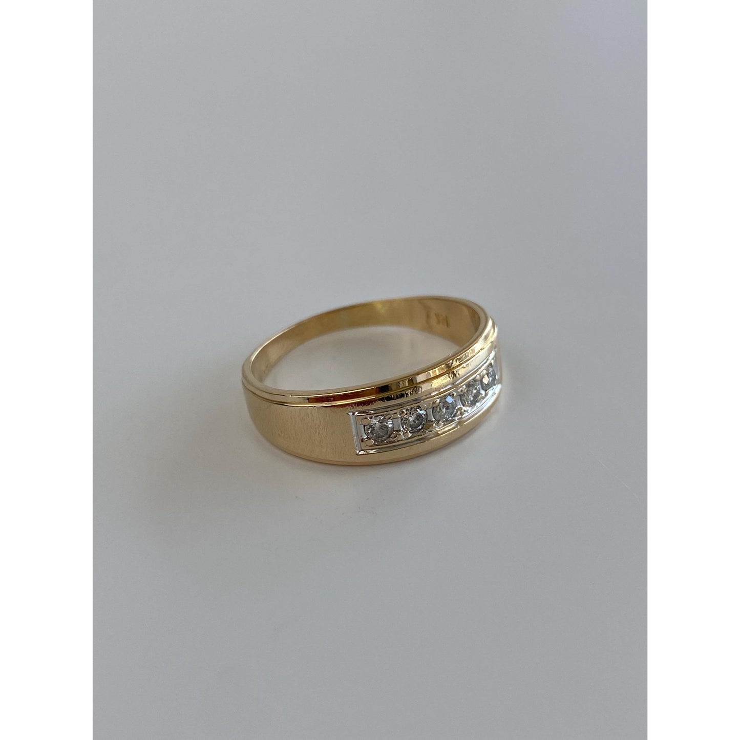 Vintage Solid 14k Yellow Gold Diamond Ring Band - Size 10