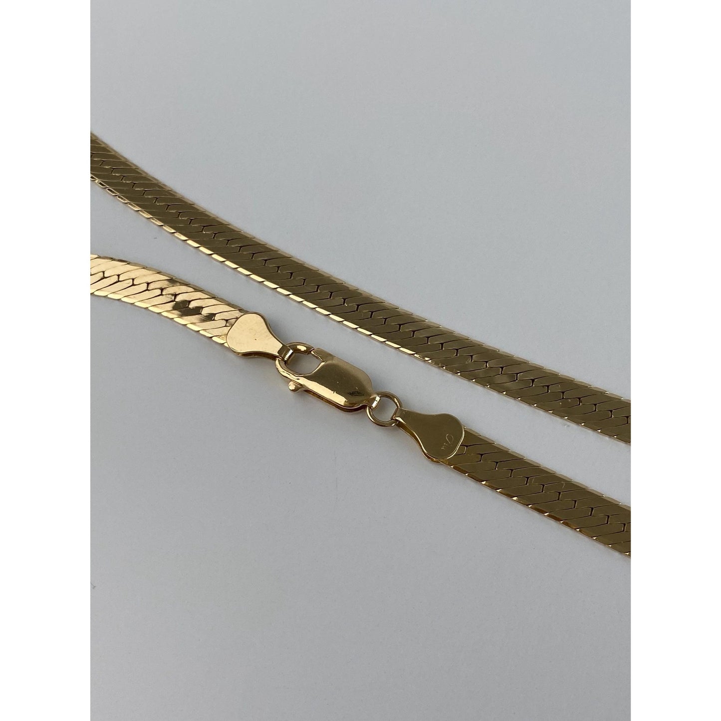 Vintage Solid 14k Yellow Gold Chunky Herringbone Chain Necklace - 24.25 inches