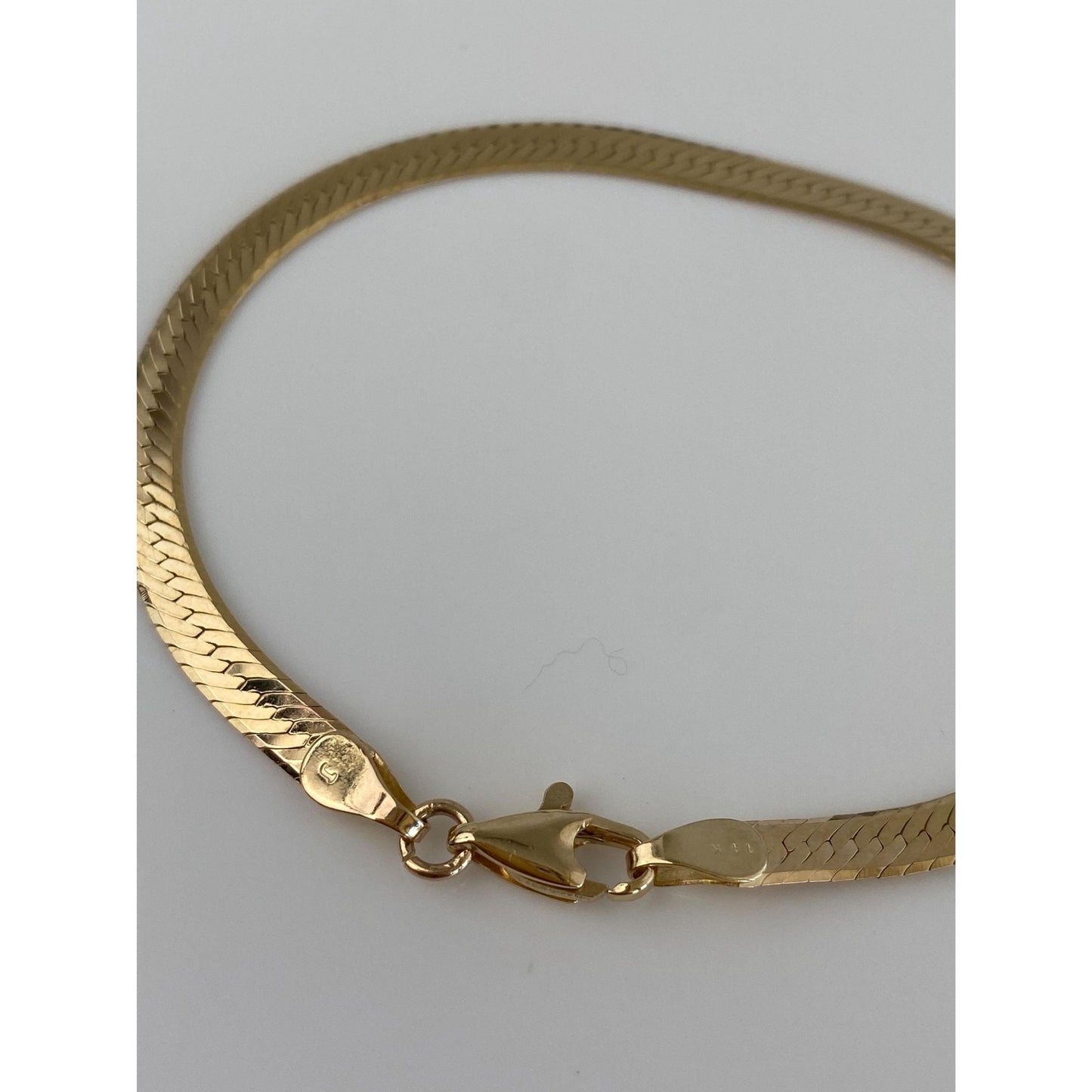 Vintage Solid 14k Yellow Gold Herringbone Chain Bracelet - 7 inches