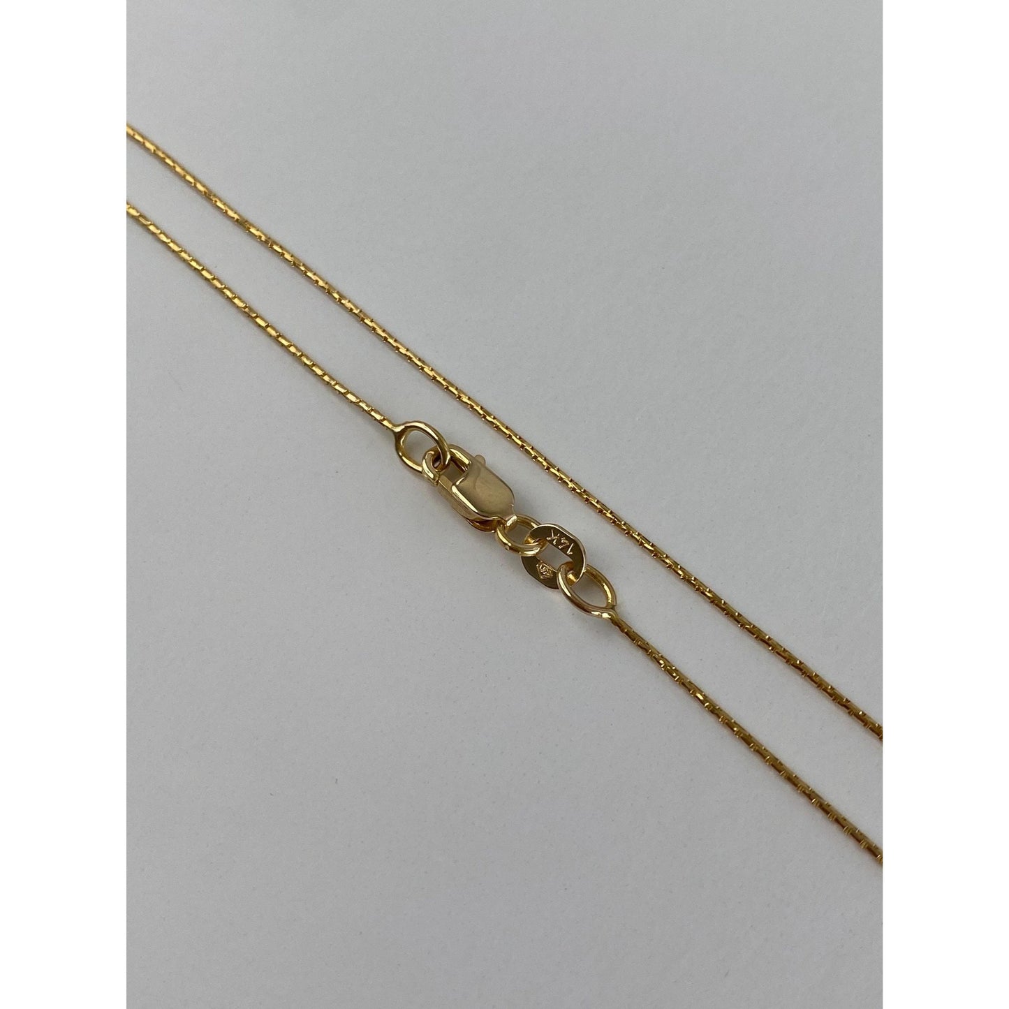 Vintage Solid 14k Yellow Gold Dainty Box Chain Necklace - 18.25 inches
