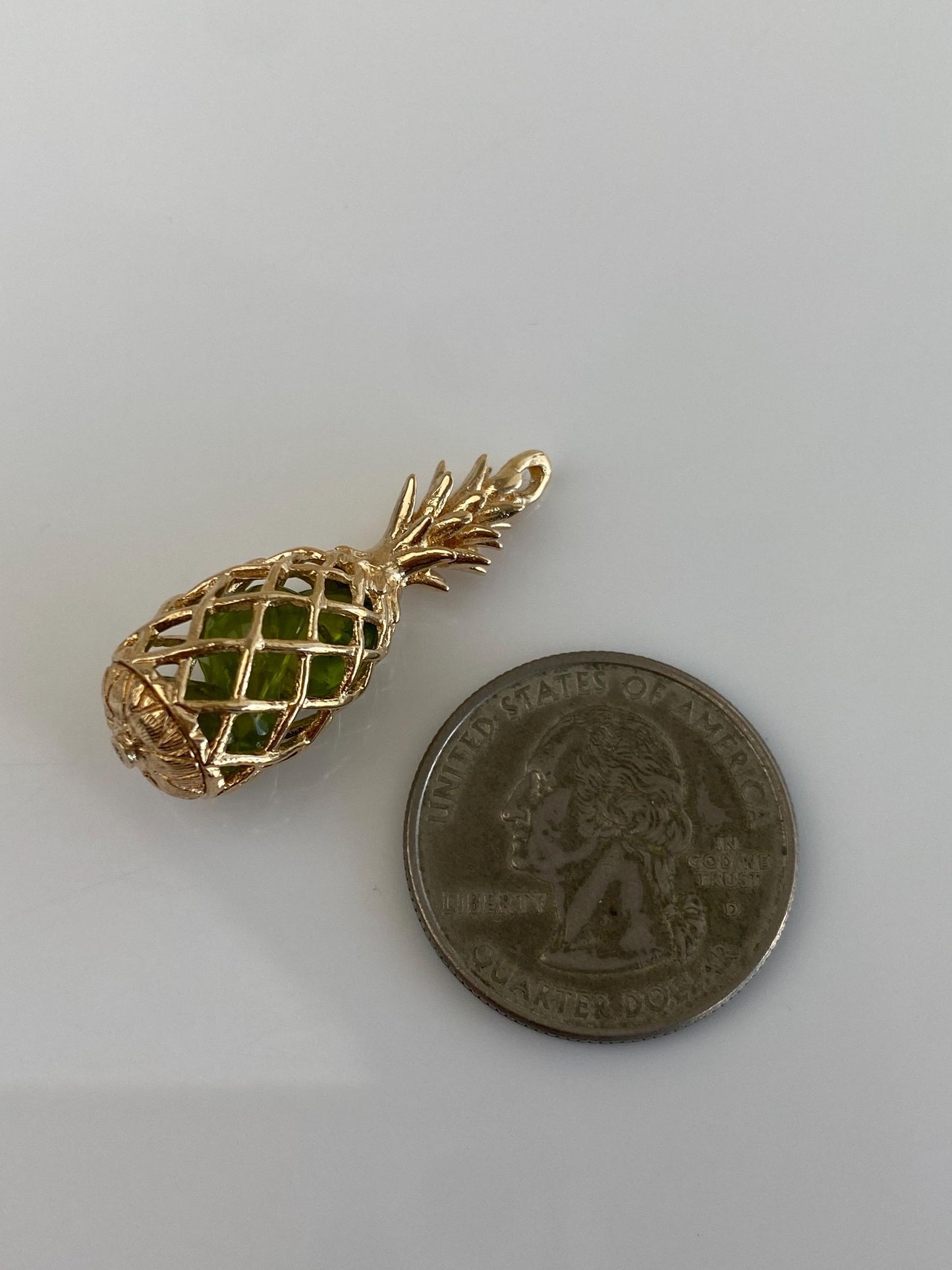 Vintage Solid 14k Yellow Gold Peridot Open Work Pineapple Shaker Charm