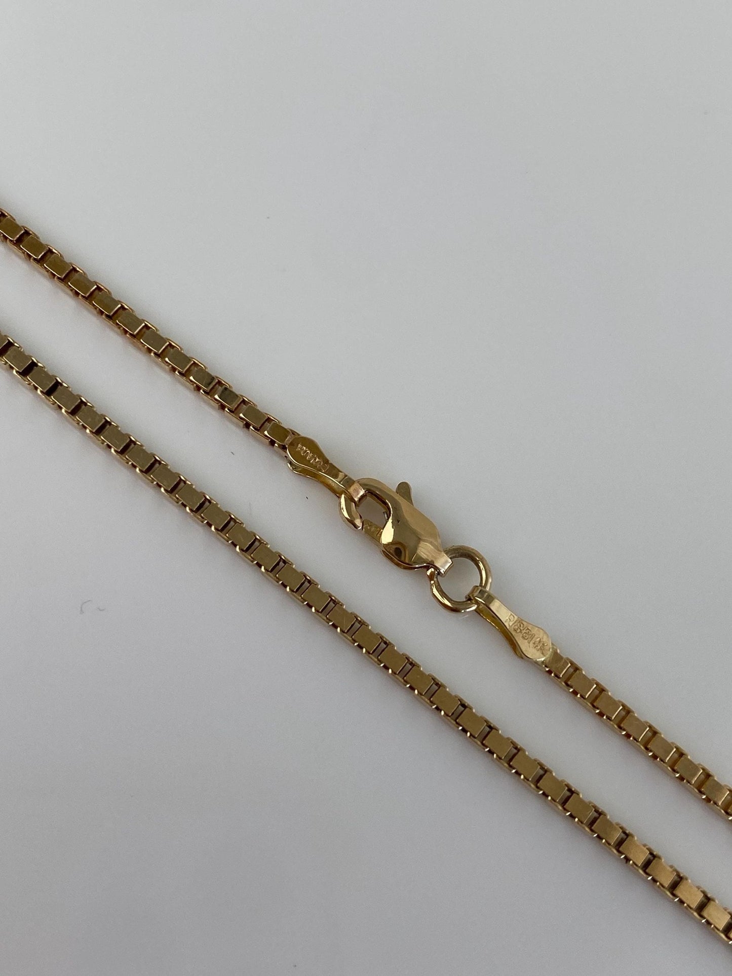 Vintage Solid 14k Yellow Gold Long Chunky Box Chain Necklace - 30 inches