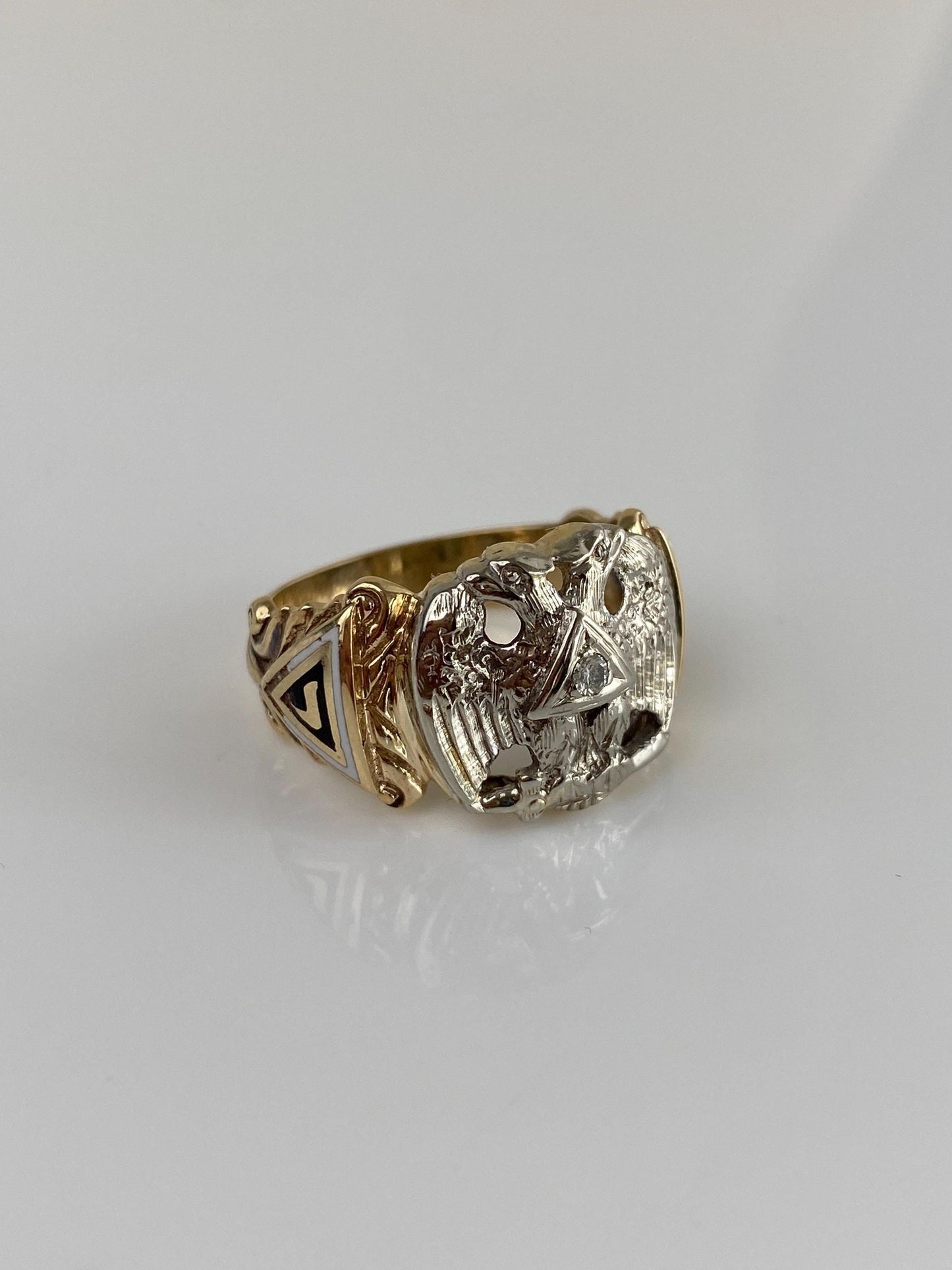 Vintage Solid 10k White & Yellow Gold Masion Diamond Enamel Double Eagle Ring Band - Size 9.25