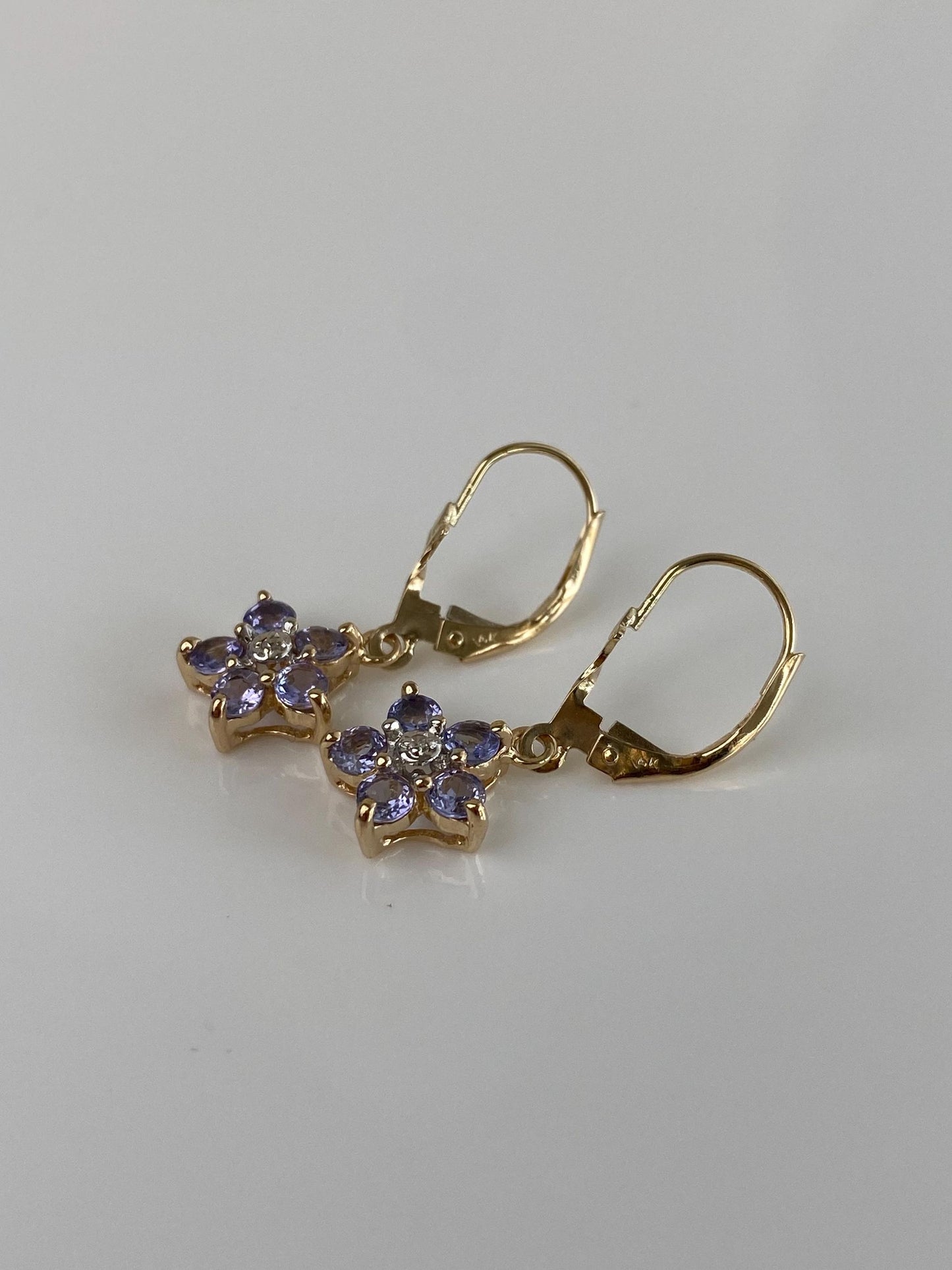 Vintage Solid 14k Yellow Gold Tanzanite Flower Dangle Earrings