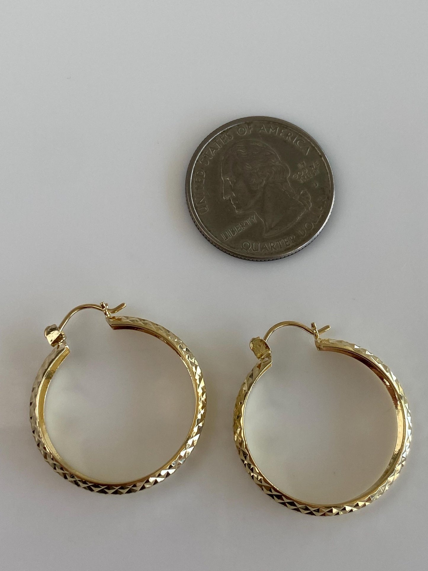 Vintage Solid 14k Yellow Gold Pyramid Texture Hoop Earrings
