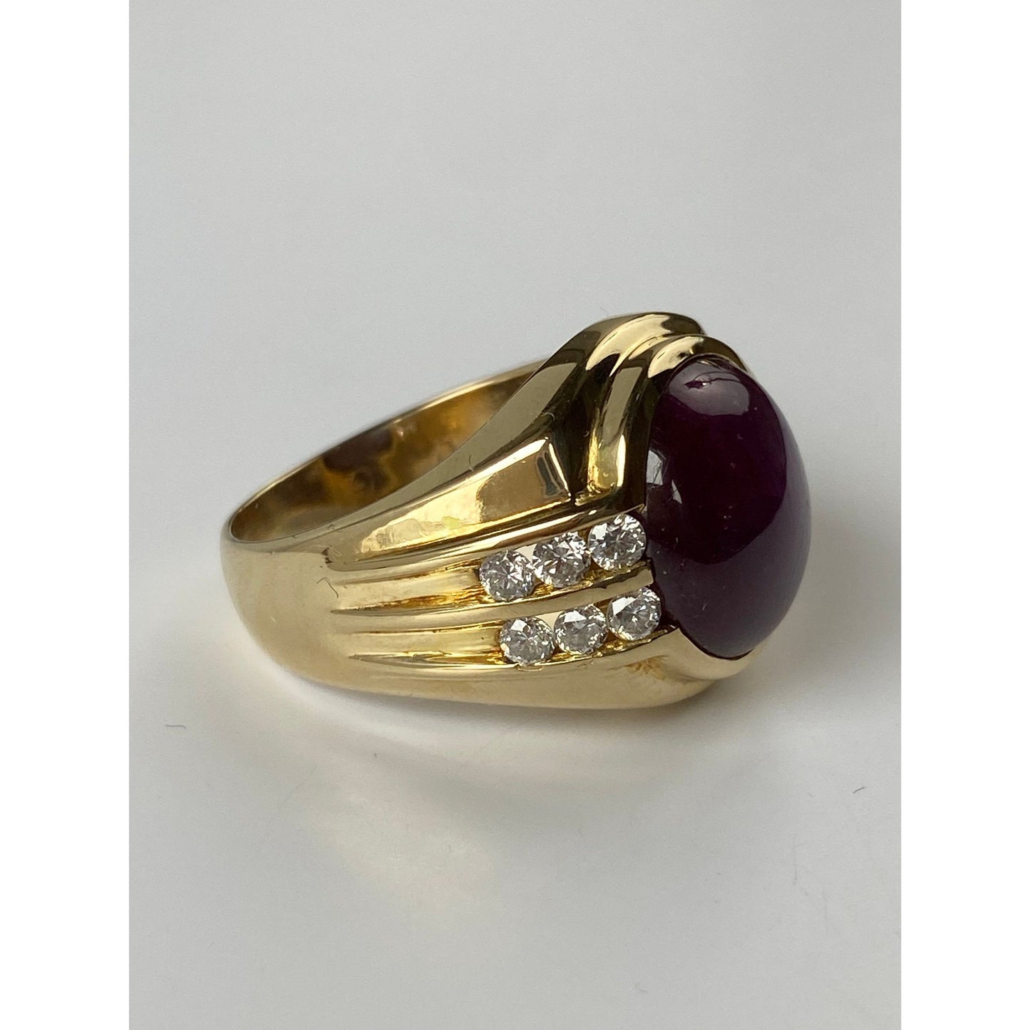 Solid 18k Yellow Gold Star Sapphire Diamond Ring - Size 10