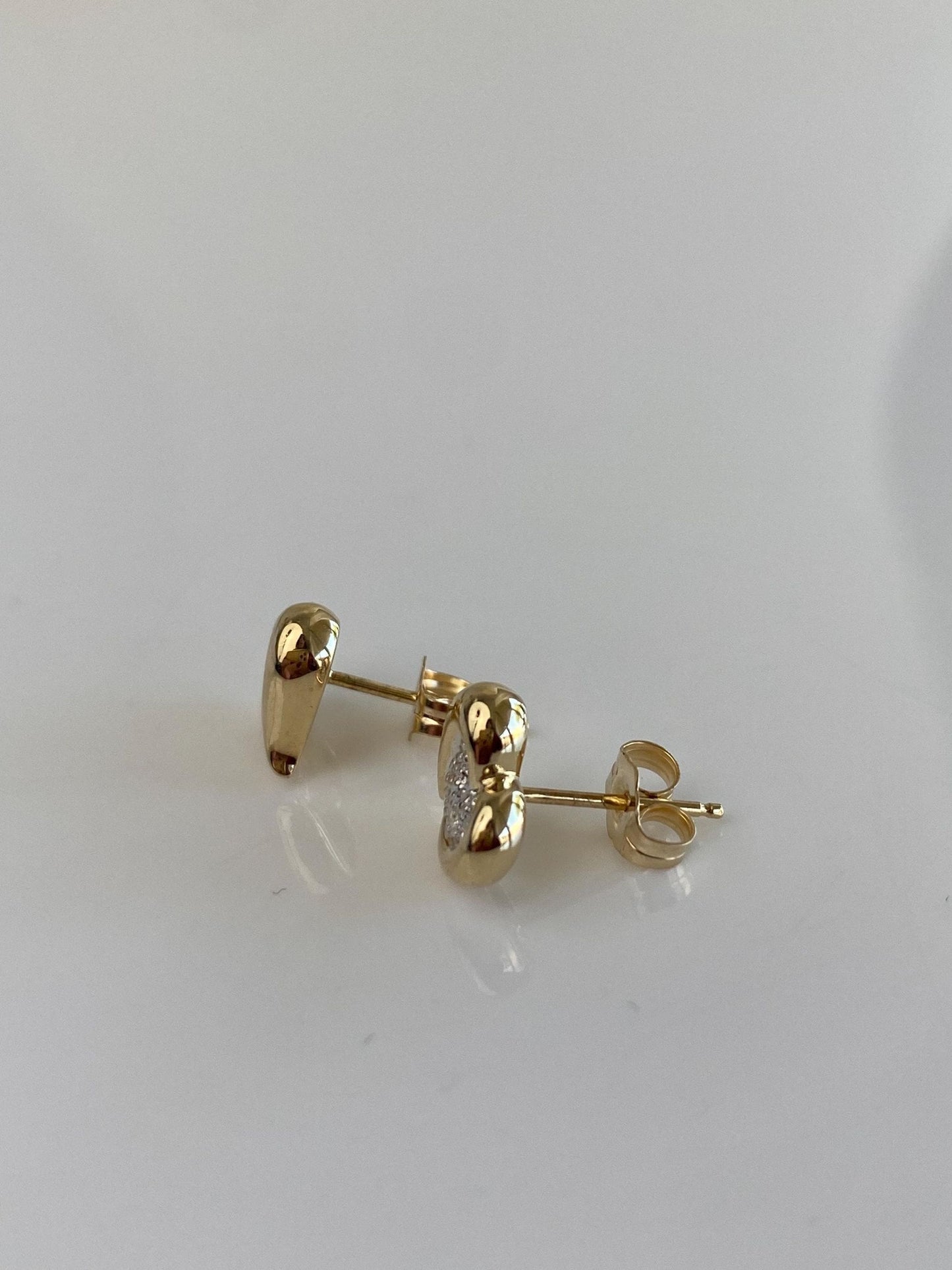 Vintage Solid 14k White & Yellow Gold Diamond Heart Stud Earrings