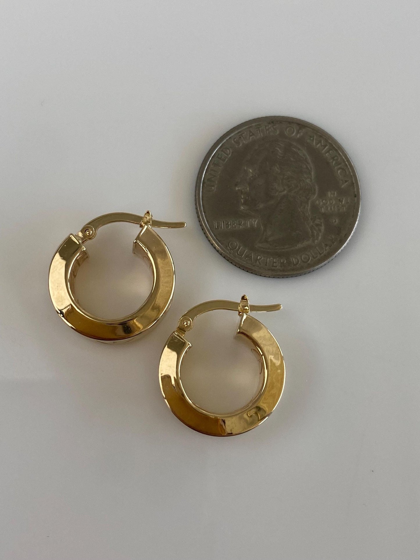 Vintage 14k White & Yellow Gold Screw Design Straight Edge Hoop Earrings