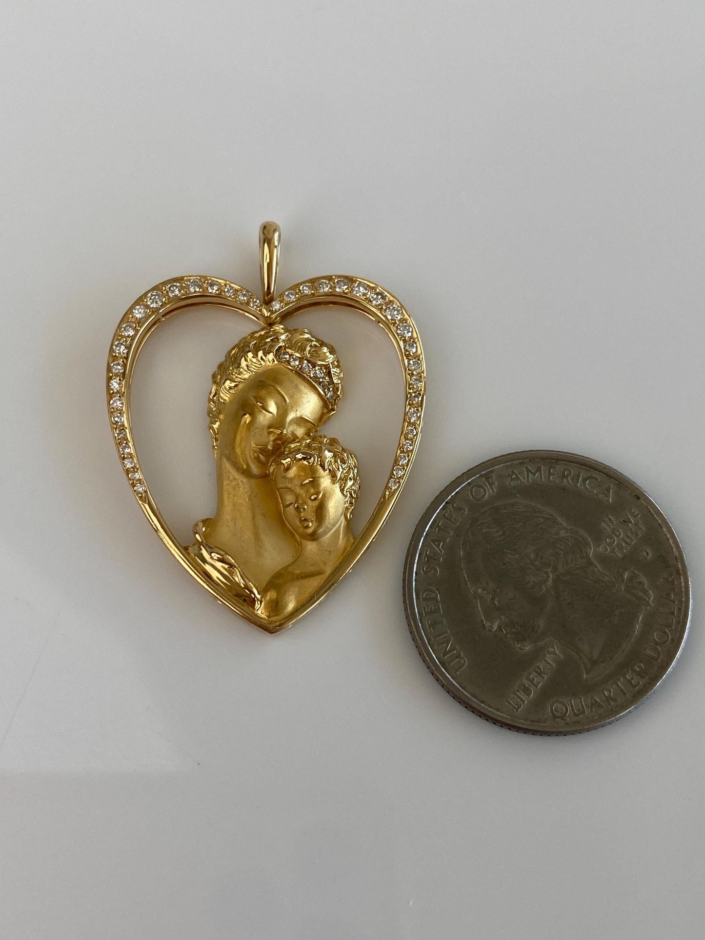 Vintage Solid 18k Yellow Gold Diamond Mother Child Heart Charm