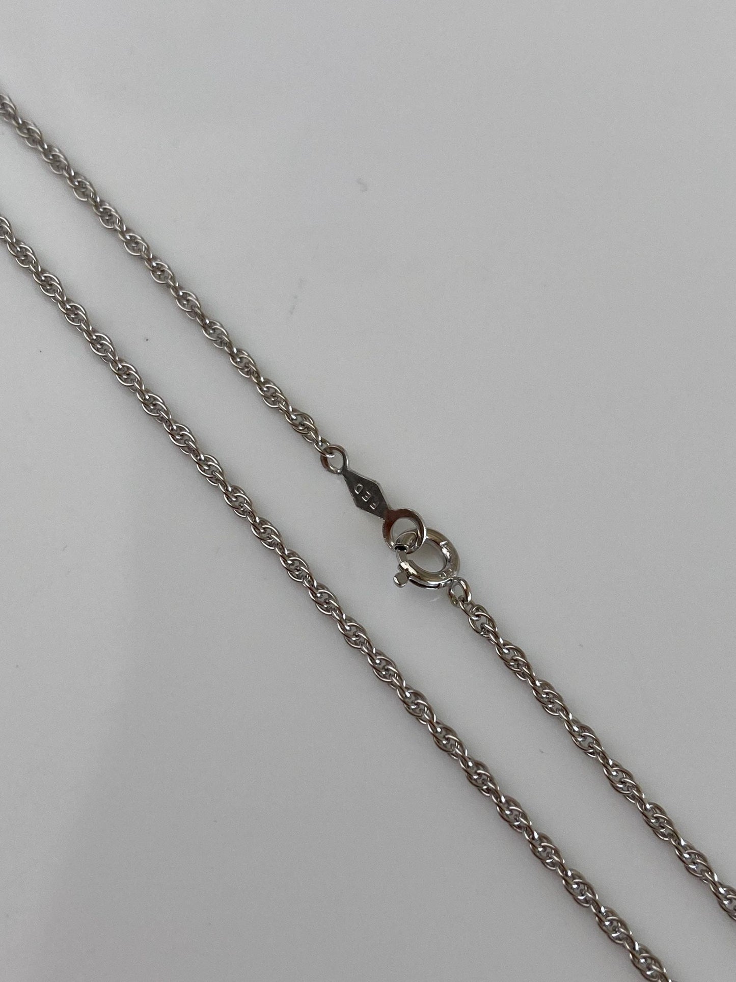 Vintage Solid 10k White Gold Chain Necklace - 15 inches