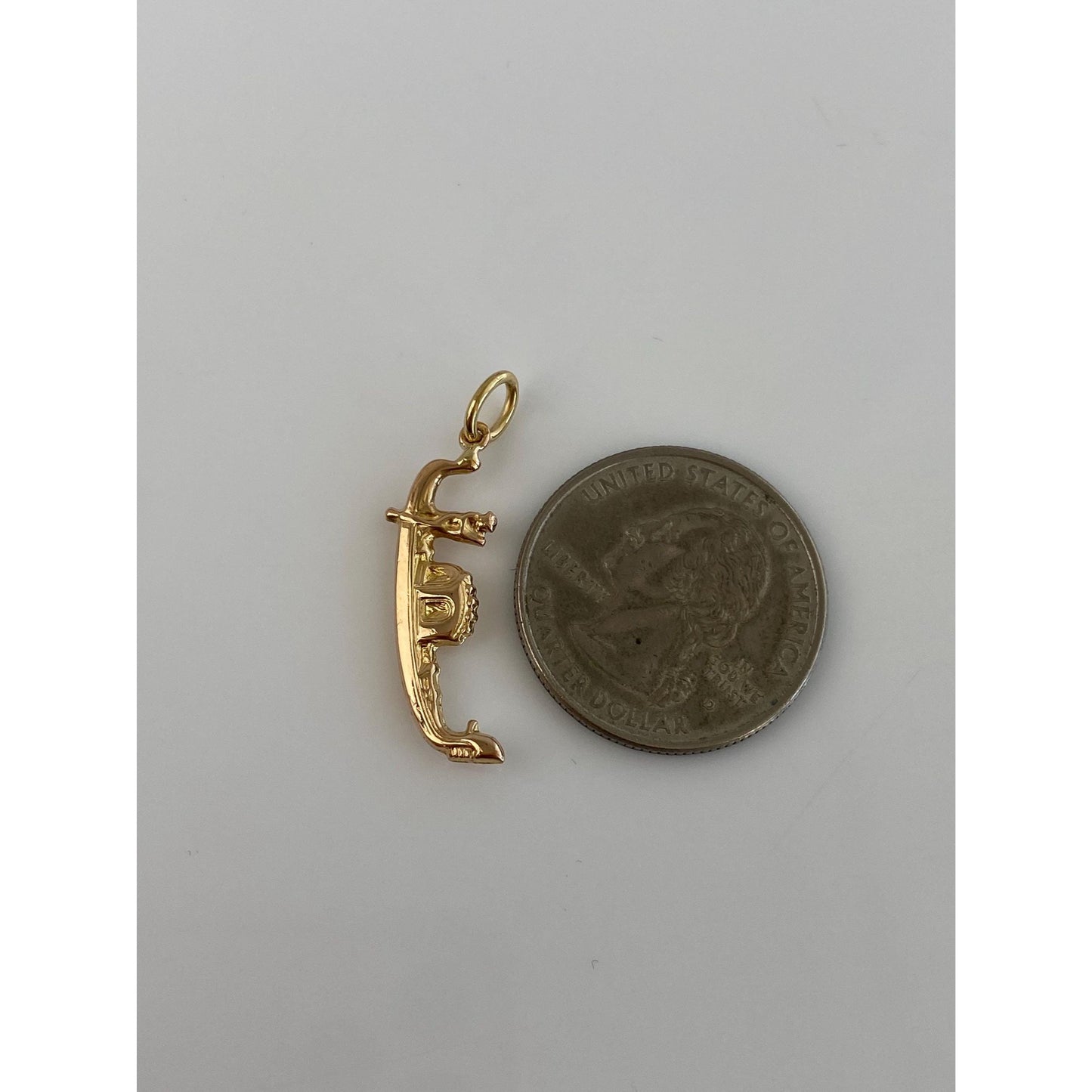 Vintage 18k Yellow Gold Gondola Charm
