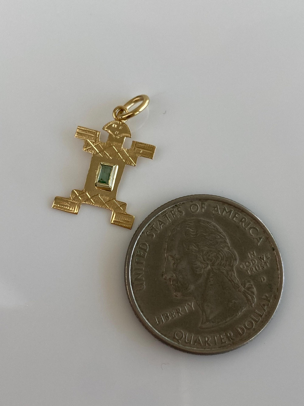 Vintage Solid 18k Yellow Gold Emerald Inca Charm