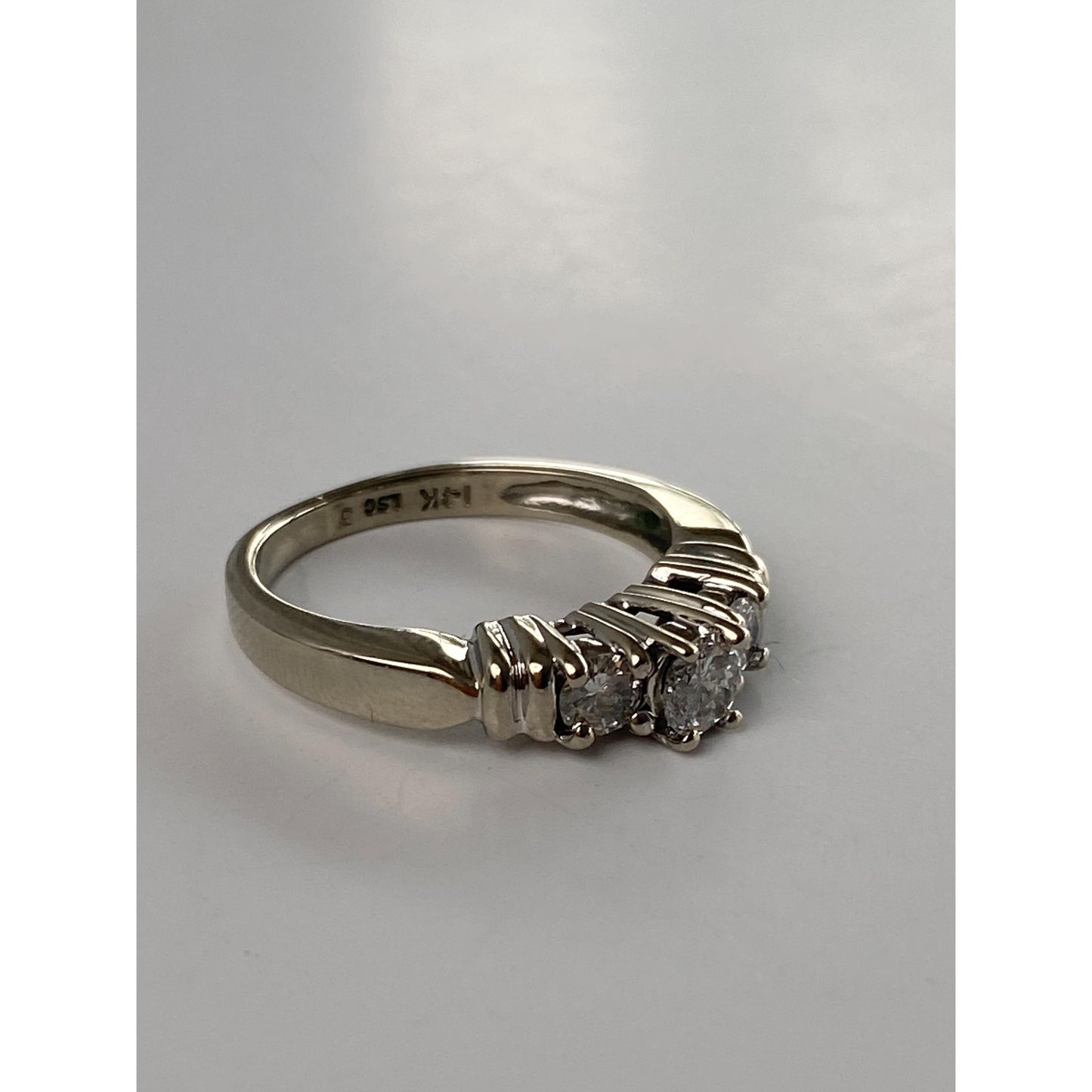 Vintage Solid 14k White Gold Diamond Ring - Size 5