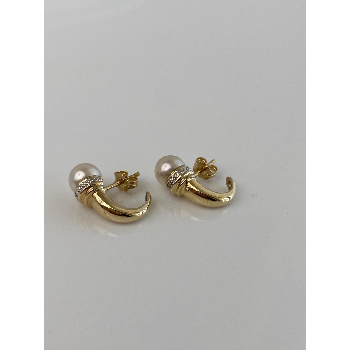 Vintage 14k Yellow Gold Diamond Pearl Talon Drop Earrings