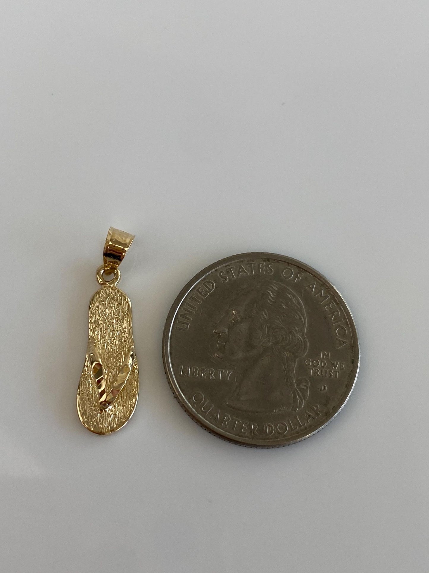Vintage Solid 14k Yellow Gold Diamond Cut Flip Flop Charm