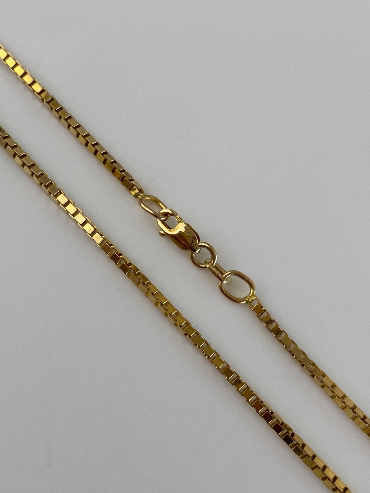 Vintage Solid 14k Yellow Gold Chunky Box Chain Necklace - 20 inches