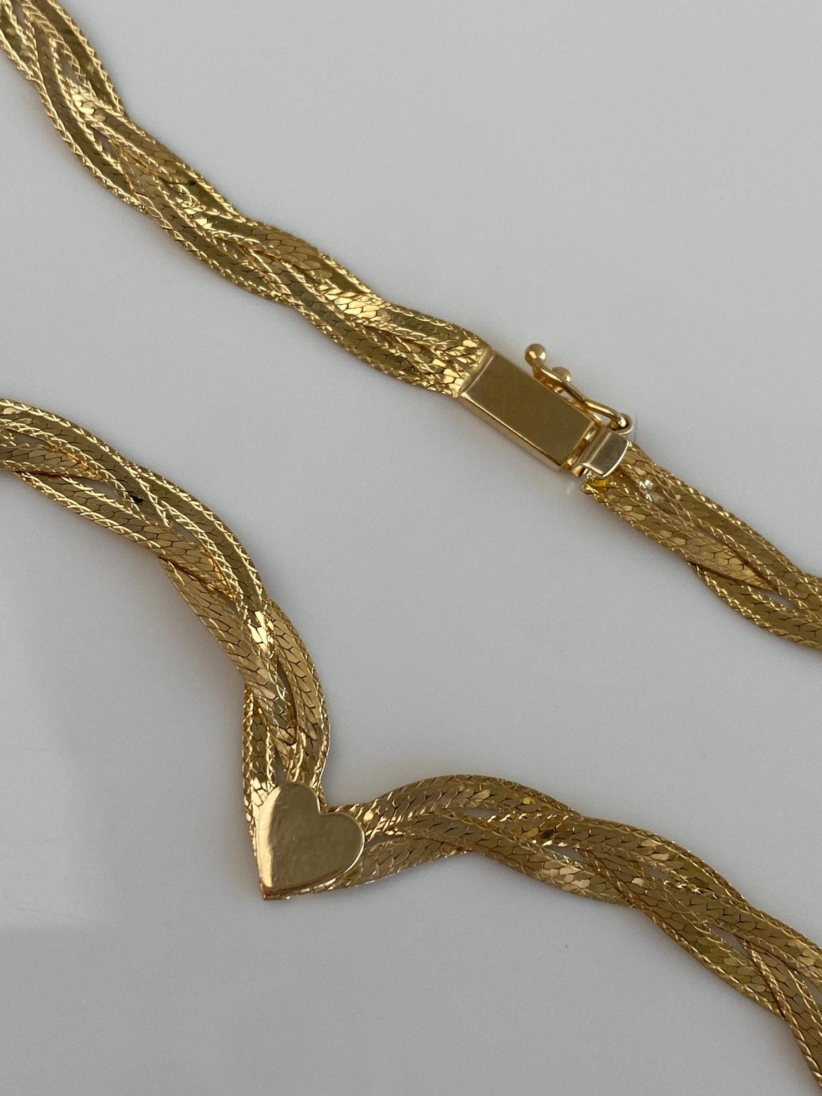 Vintage Solid 14k Yellow Gold Braided Flat Chain Heart Chevron Necklace - 16 inches