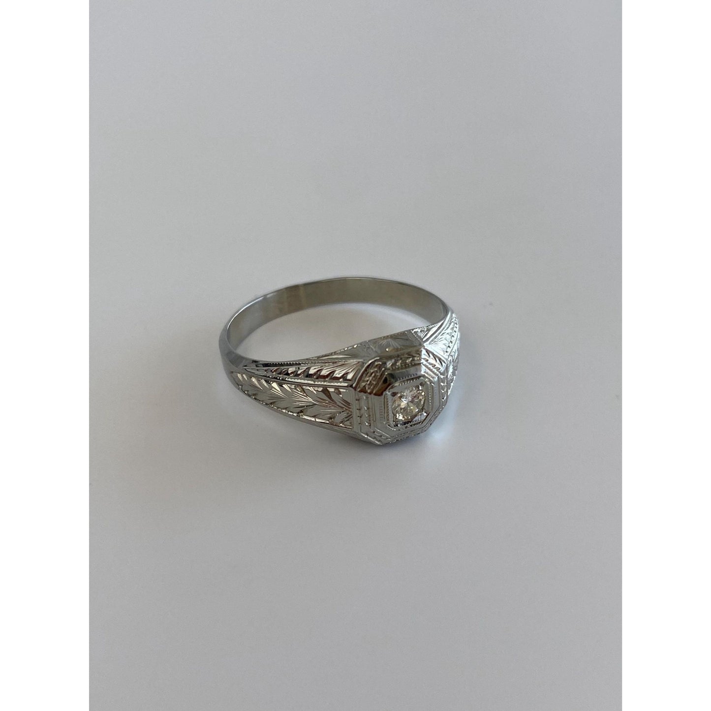 Vintage Solid 18k White Gold Clear Sapphire Art Deco Ring - Size 9.25