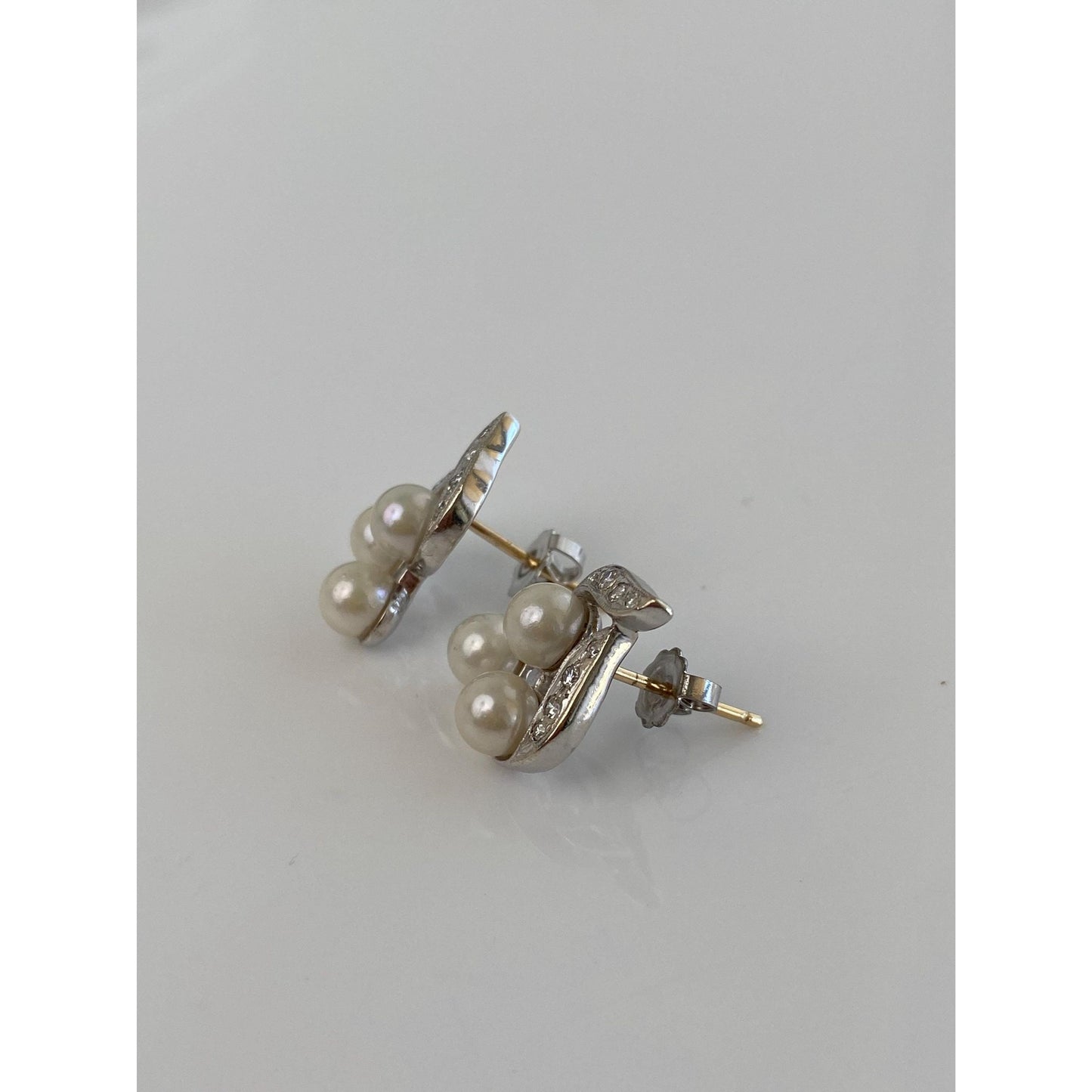 Vintage Solid 14k White Gold Diamond Pearl Stud Earrings